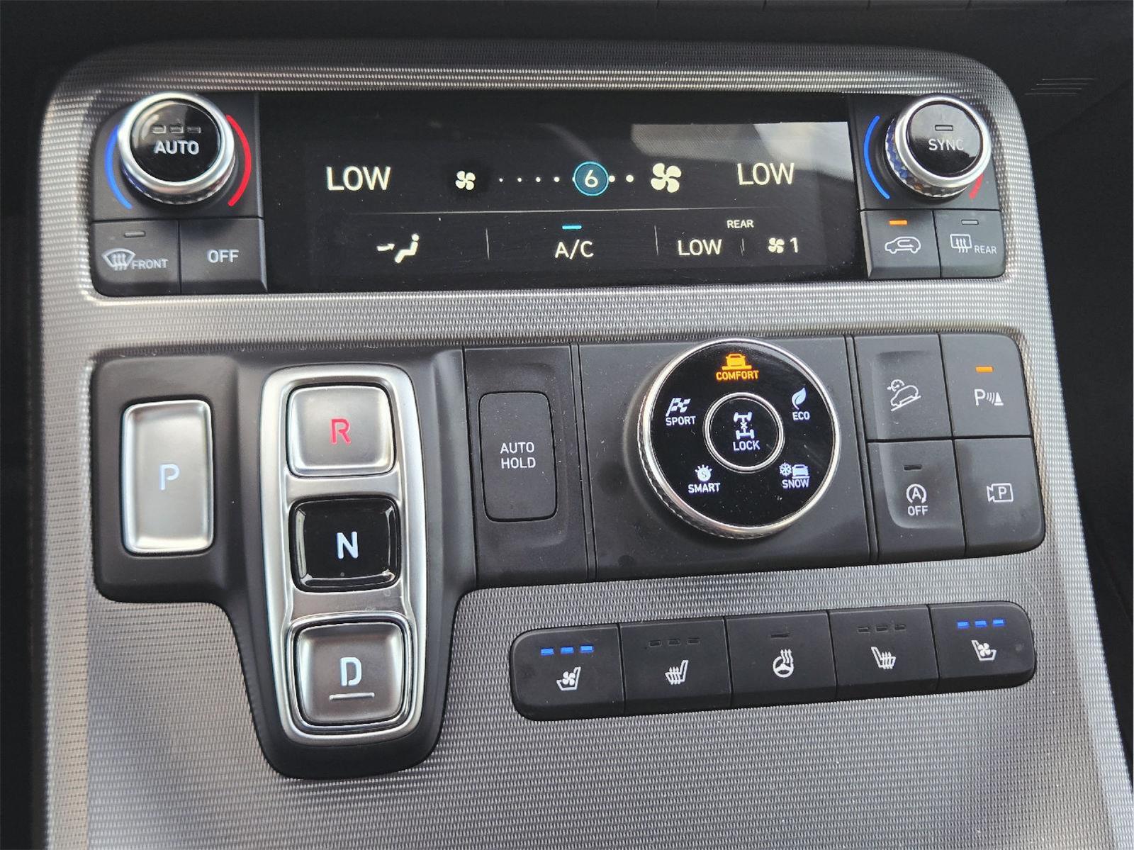 2025 Hyundai Palisade photo 30 of 37