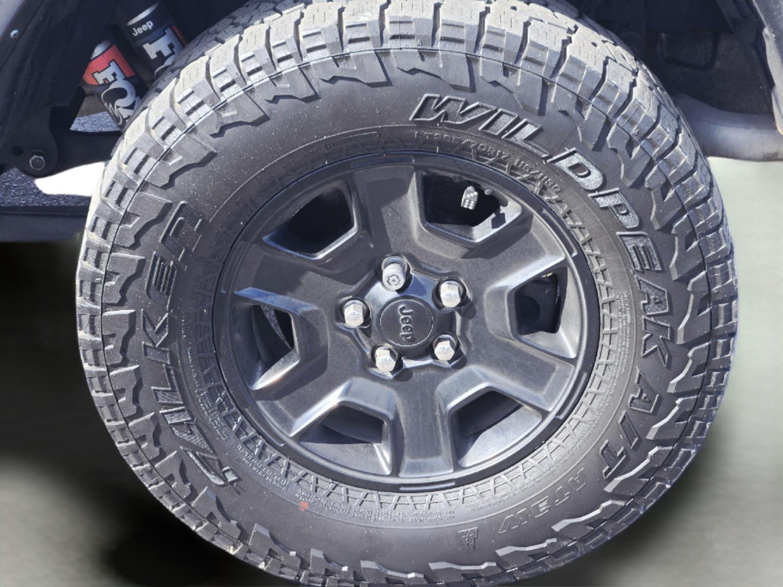 2022 JEEP GLADIATOR photo 8 of 34