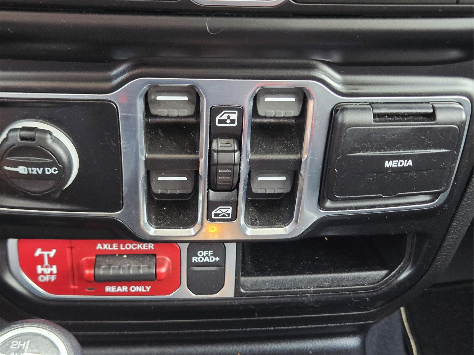 2022 JEEP GLADIATOR photo 26 of 34