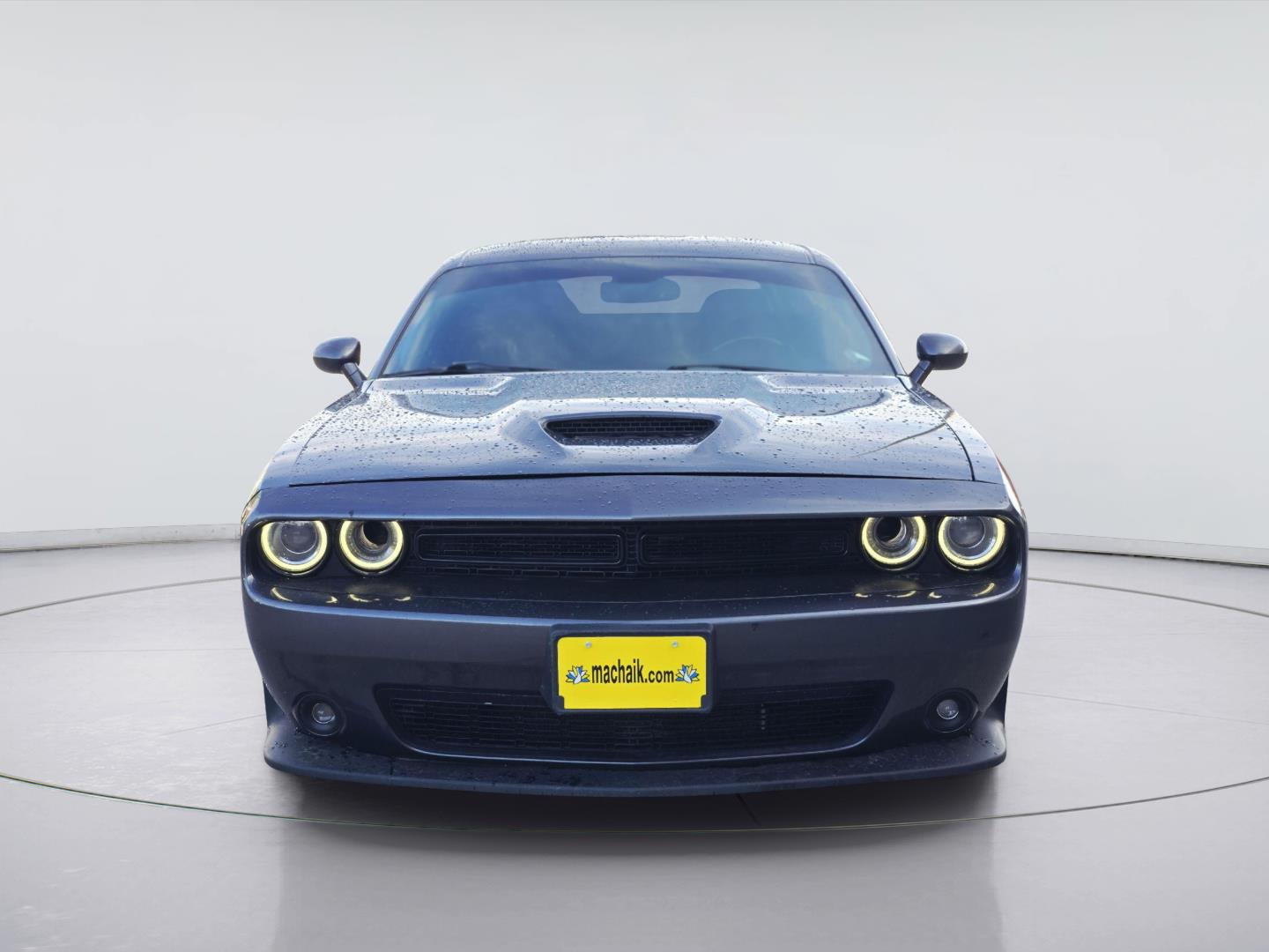 2019 Dodge Challenger photo 2 of 36