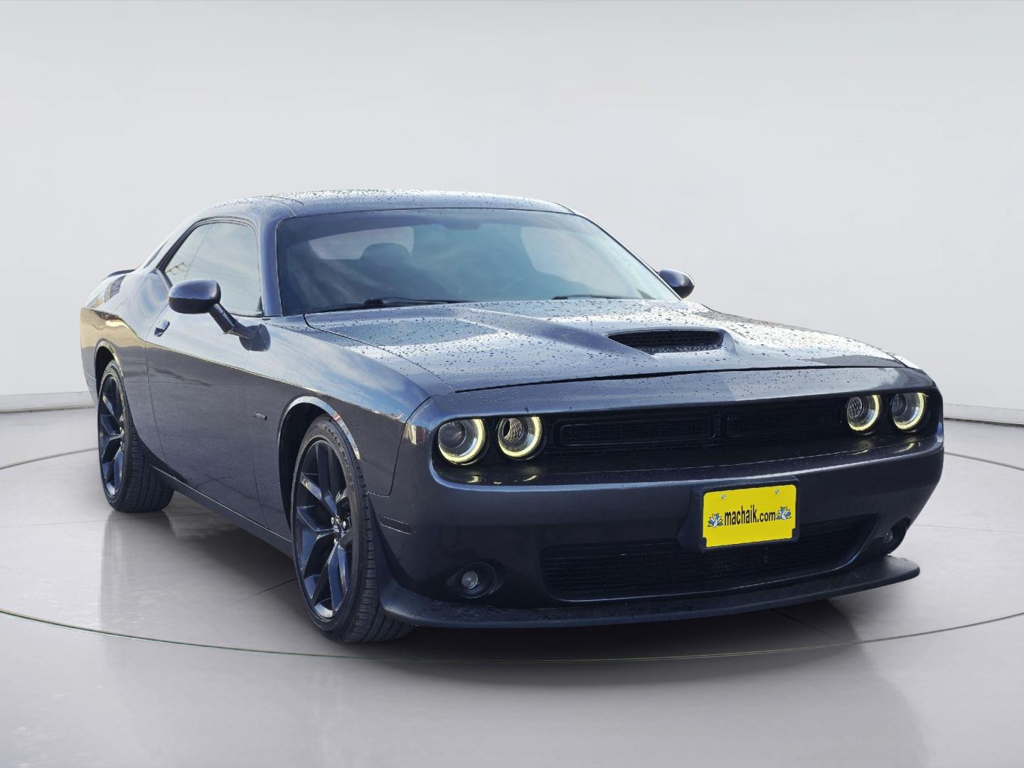 2019 Dodge Challenger photo 3 of 36