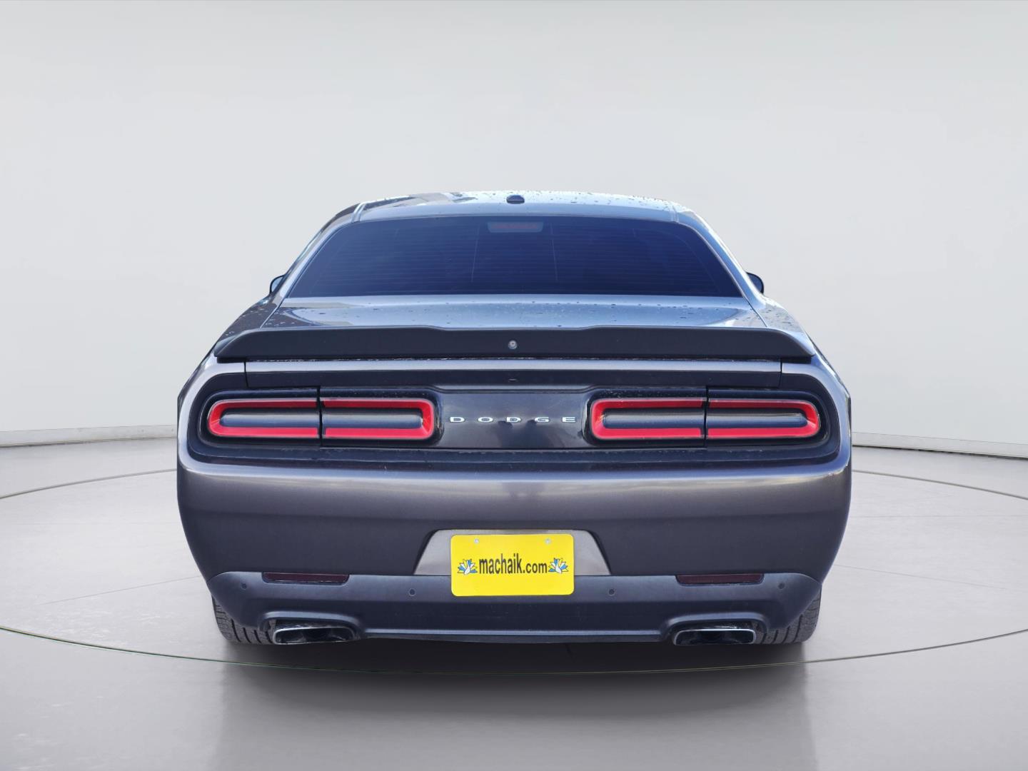 2019 Dodge Challenger photo 5 of 36