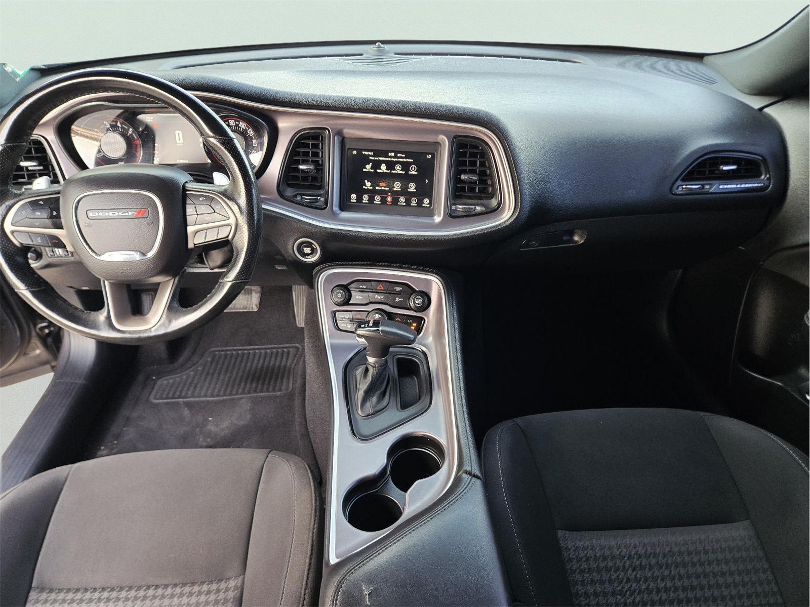 2019 Dodge Challenger photo 12 of 36