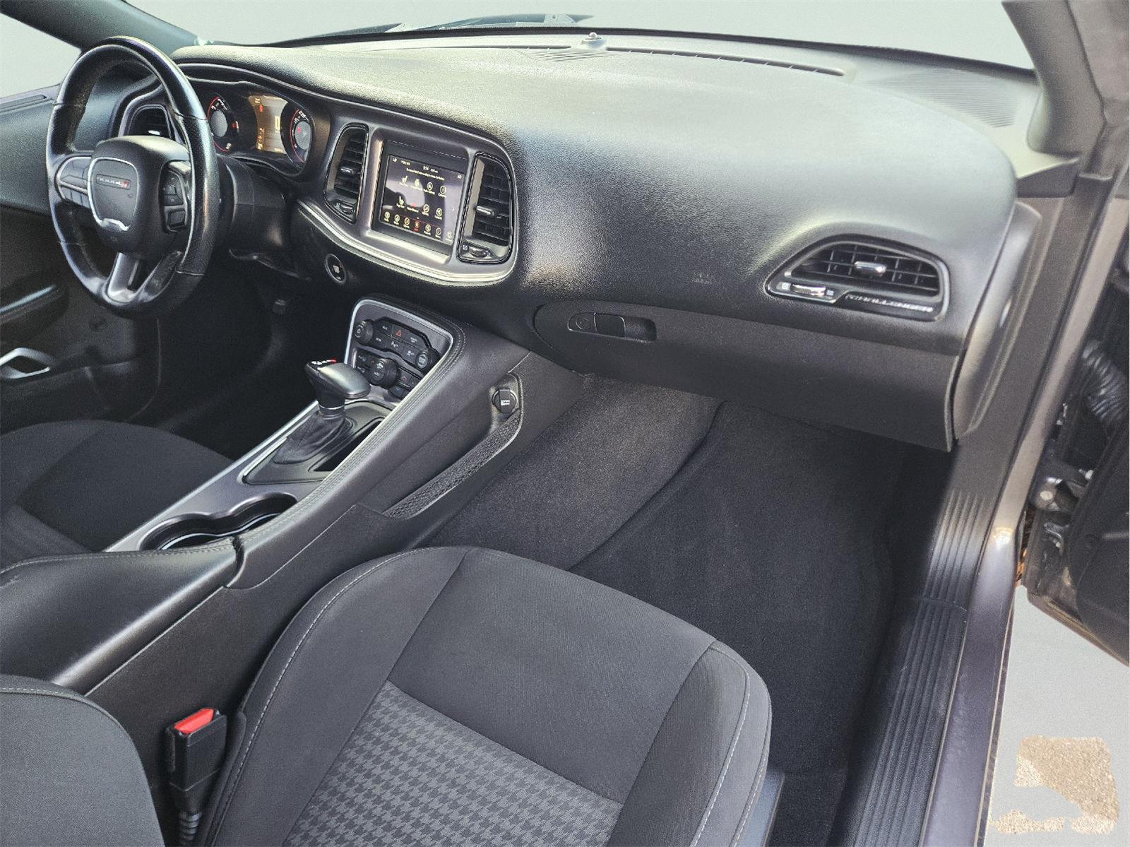 2019 Dodge Challenger photo 13 of 36