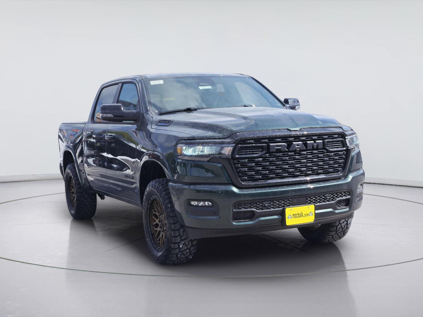 2026 Ram 1500 photo 2 of 16
