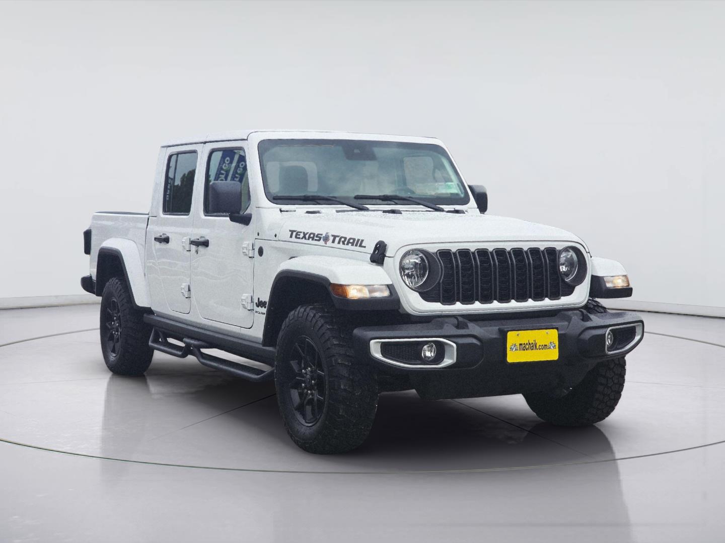 2024 Jeep Gladiator photo 3 of 35
