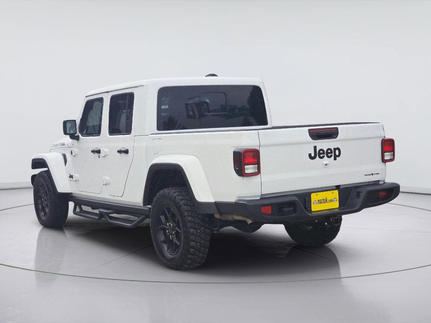 2024 Jeep Gladiator photo 6 of 35