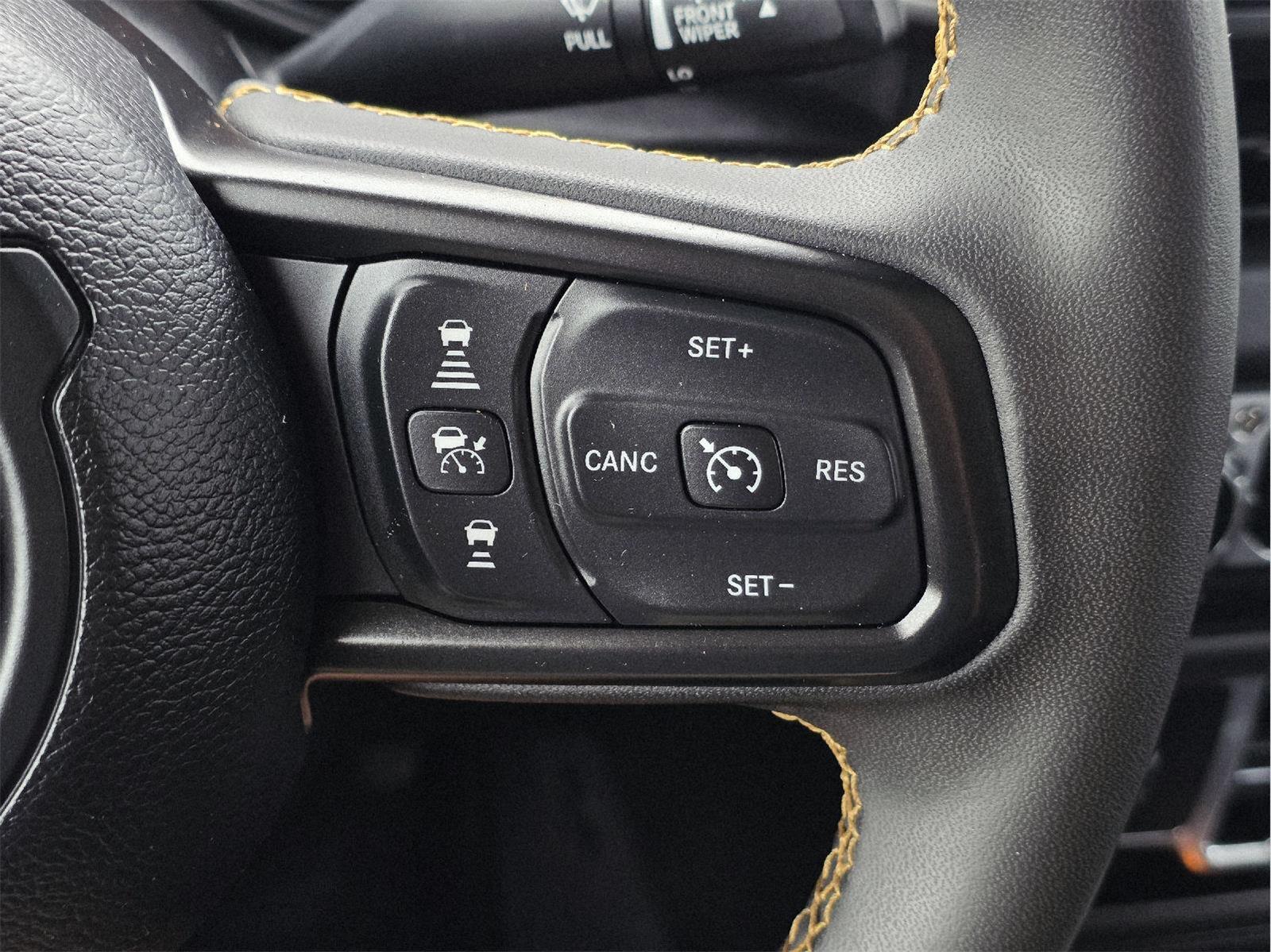 2024 Jeep Gladiator photo 29 of 35