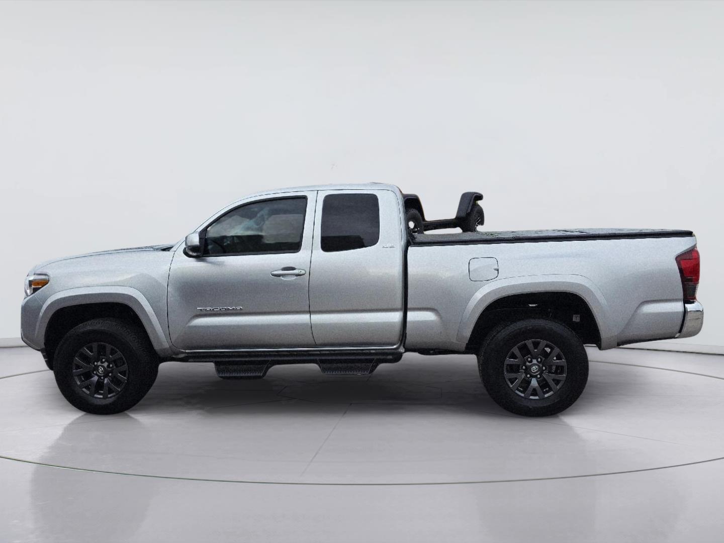 2023 Toyota Tacoma photo 7 of 35