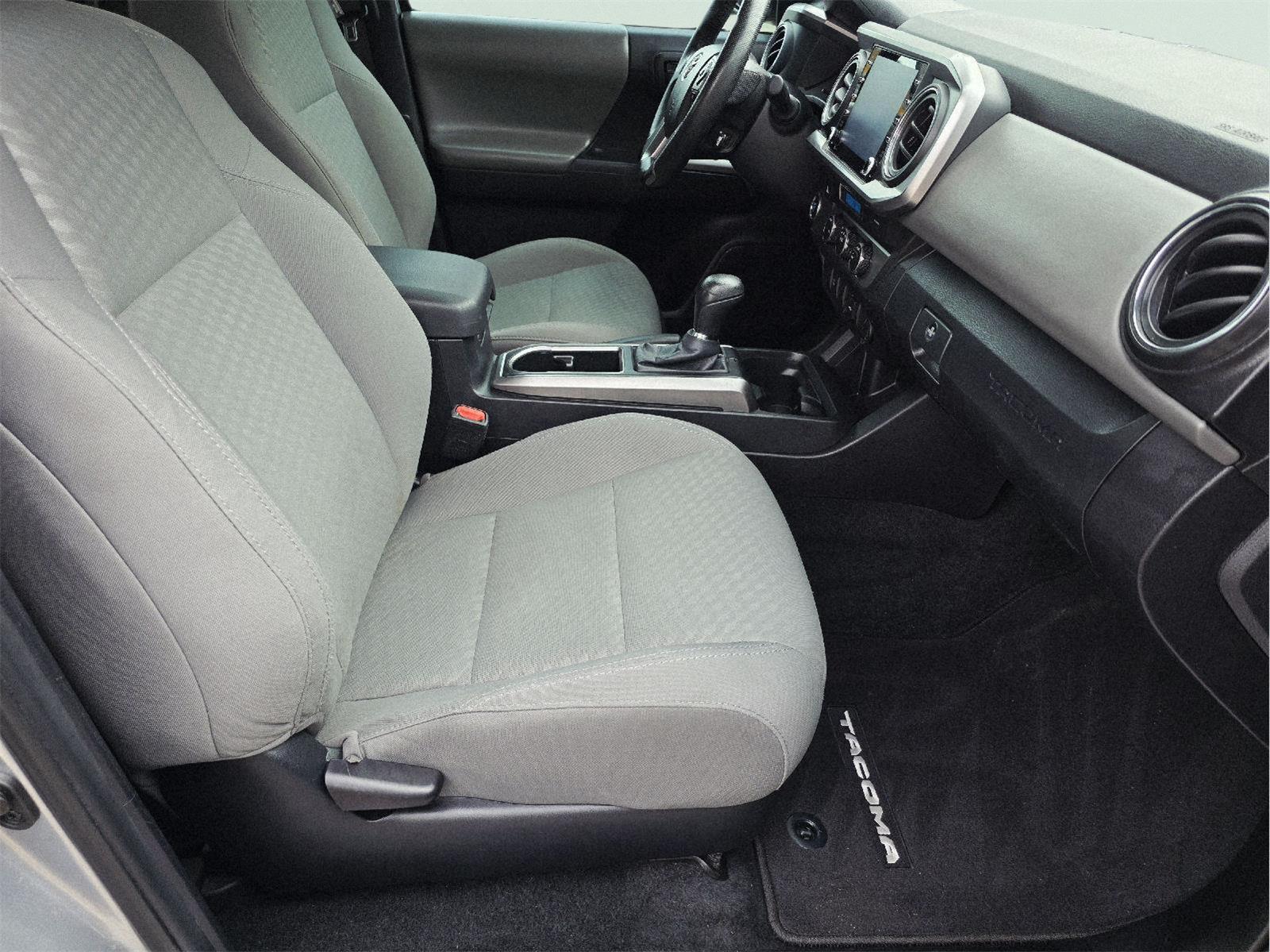 2023 Toyota Tacoma photo 17 of 35