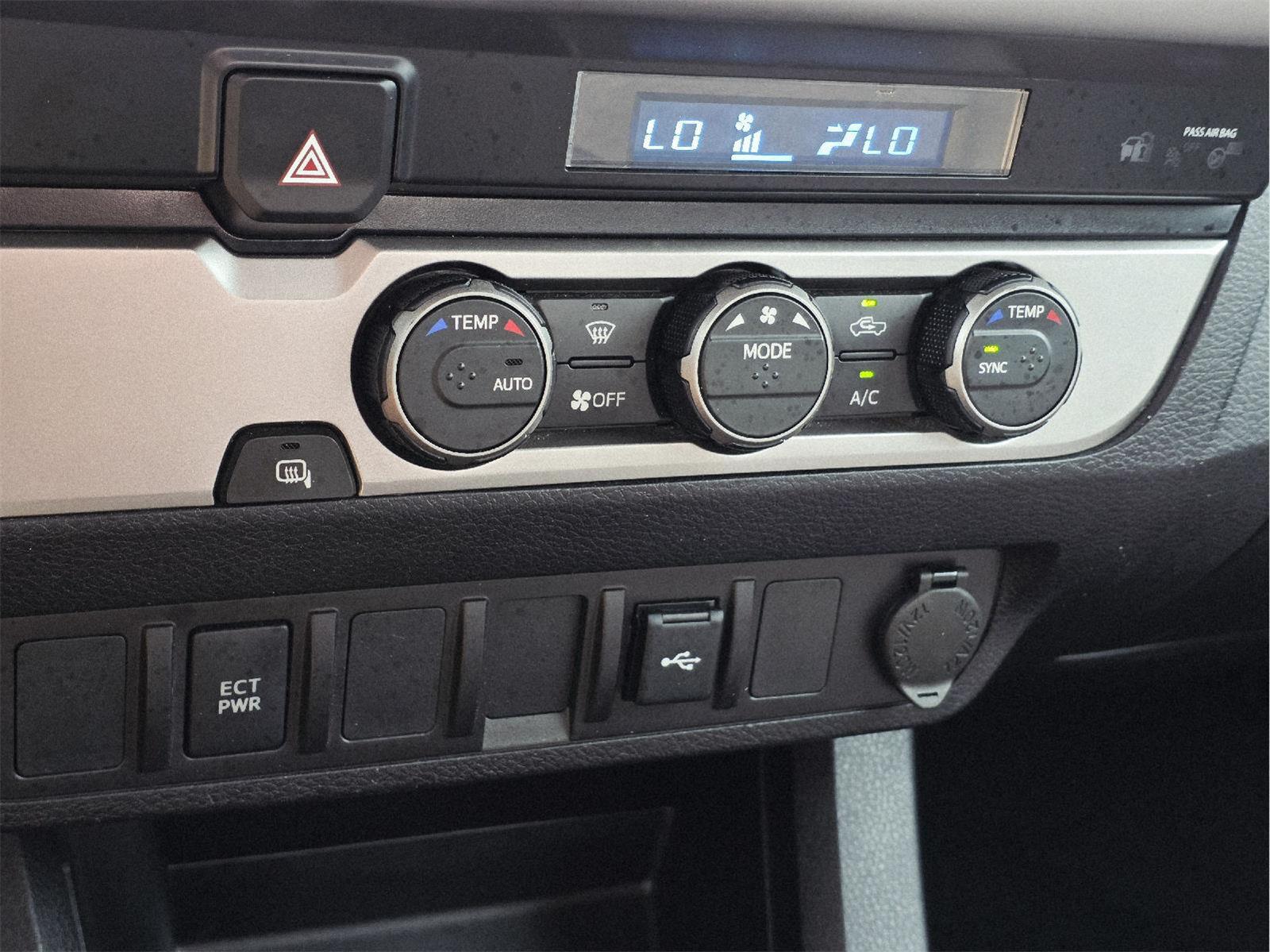 2023 Toyota Tacoma photo 26 of 35