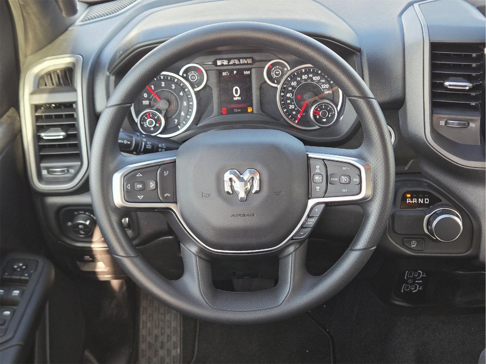 2027 Ram 1500 photo 14 of 15