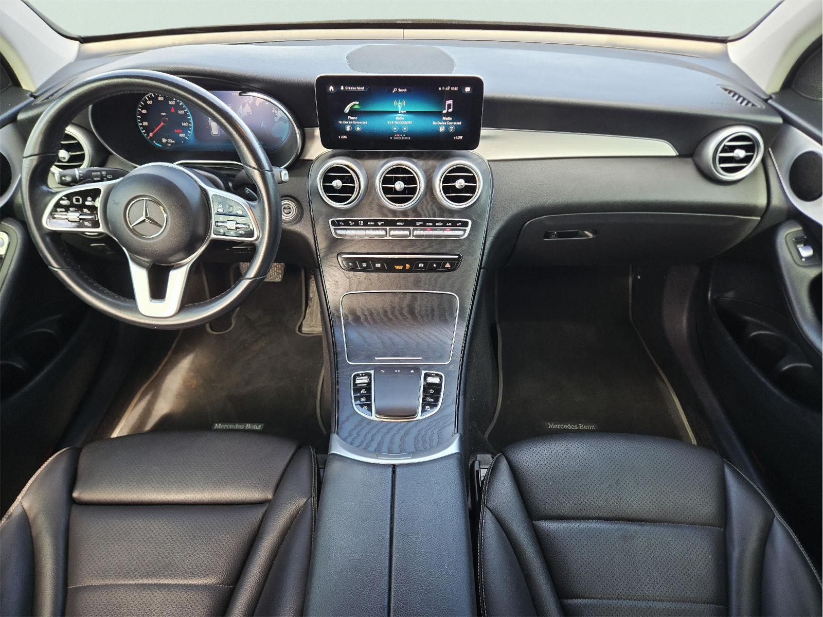 2022 Mercedes-Benz GLC photo 11 of 36