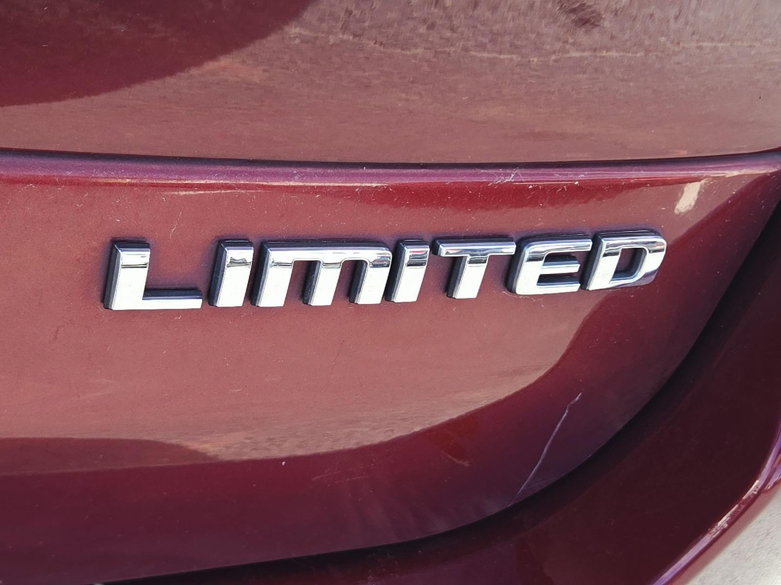 2021 Jeep Grand Cherokee L photo 9 of 36