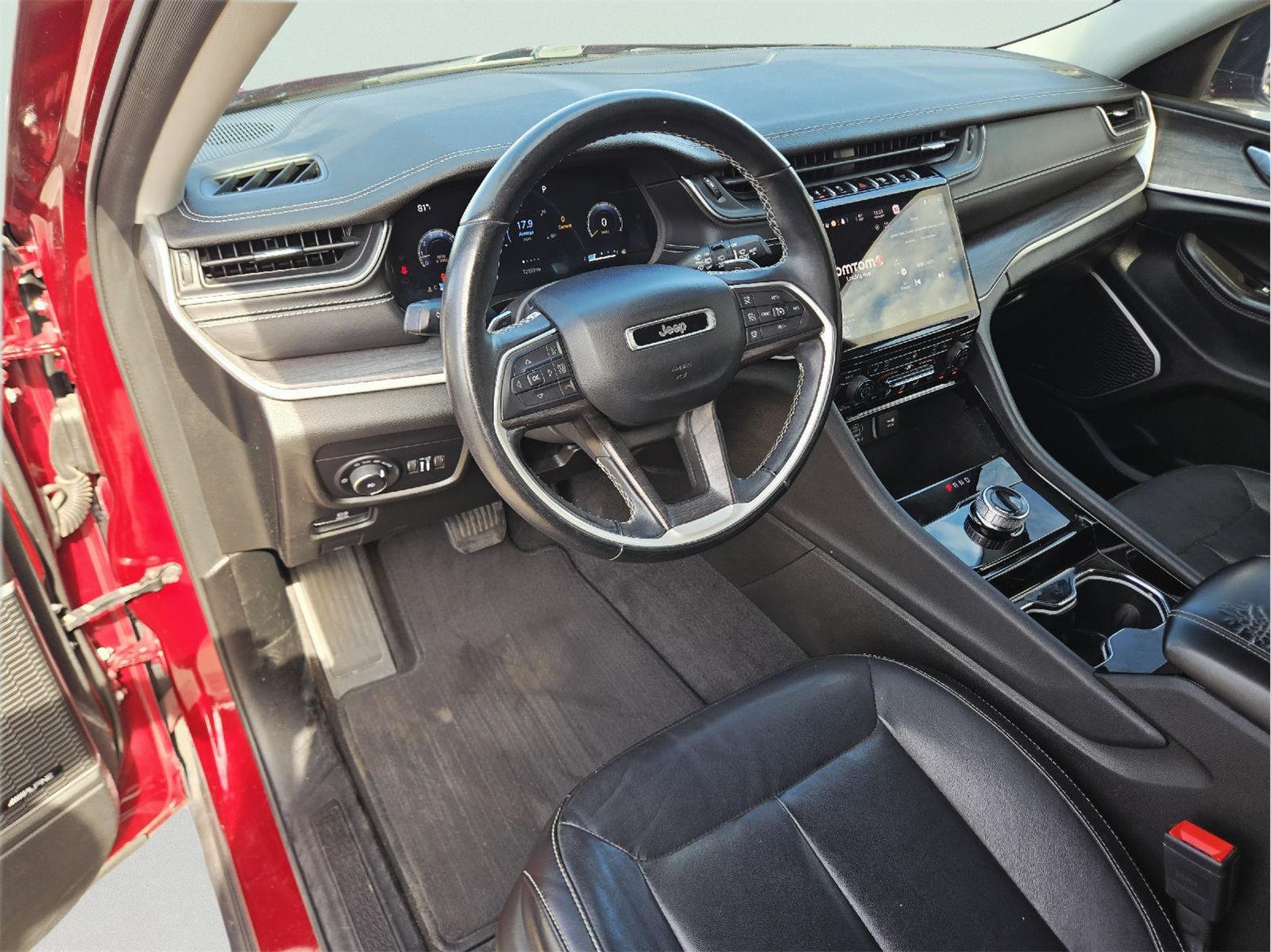 2021 Jeep Grand Cherokee L photo 10 of 36