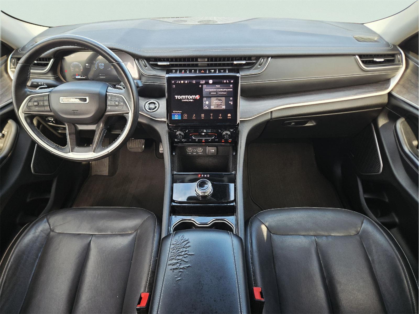 2021 Jeep Grand Cherokee L photo 11 of 36
