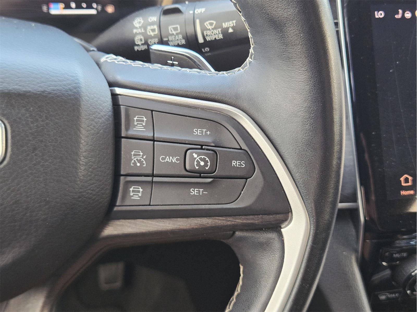 2021 Jeep Grand Cherokee L photo 31 of 36