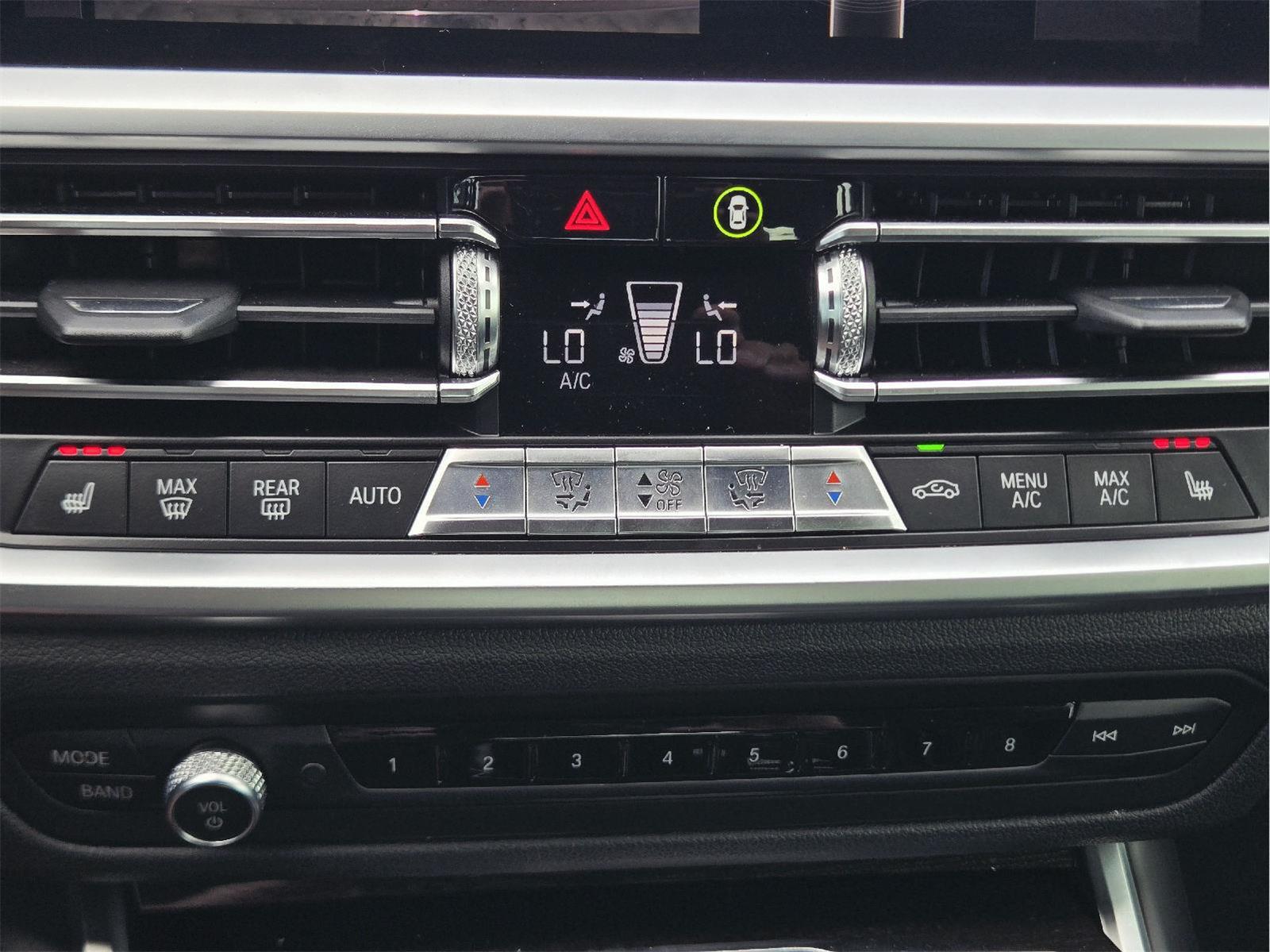 2019 BMW 3 Series photo 27 of 37