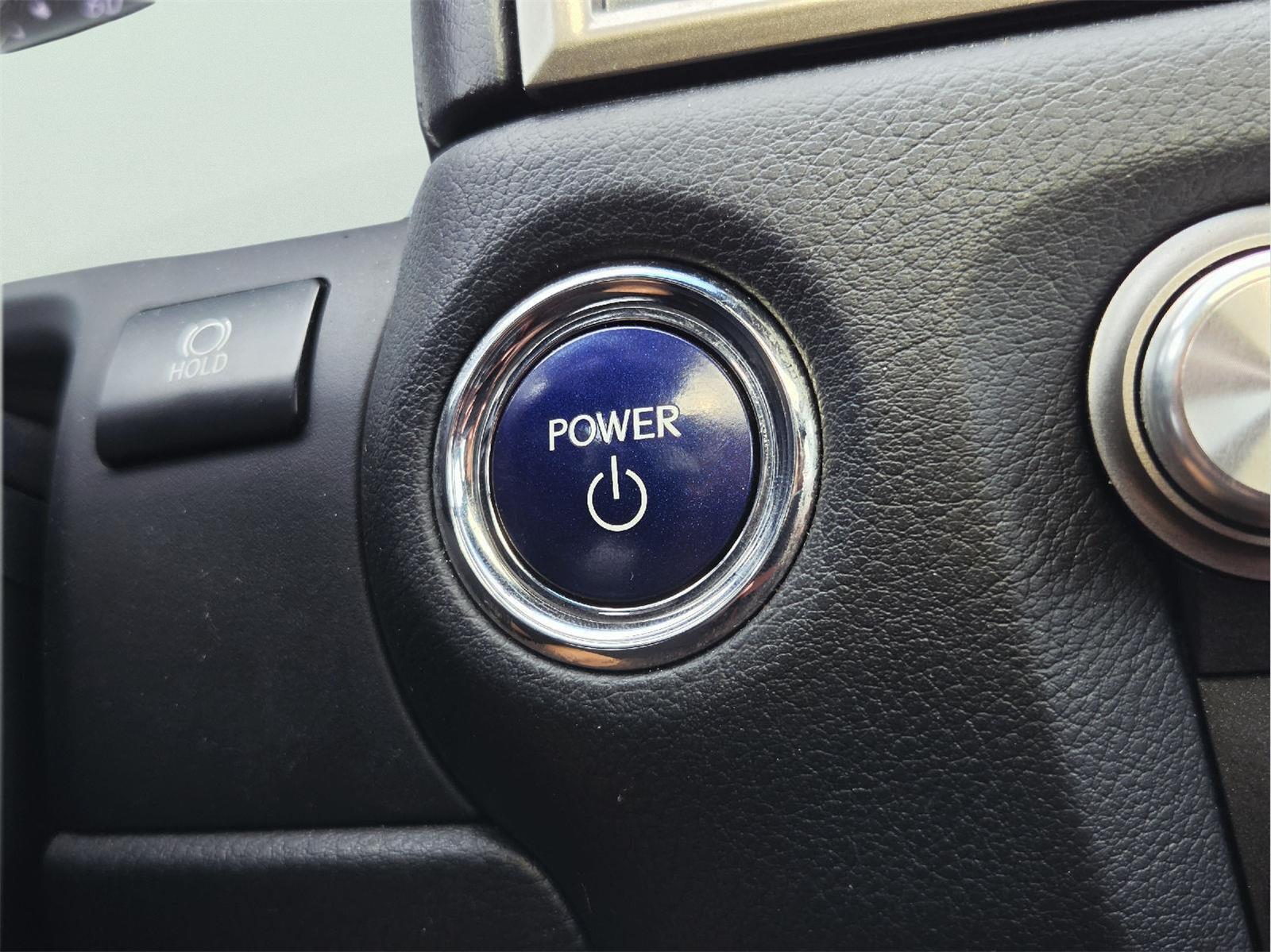 2015 Lexus GS 450h photo 30 of 37
