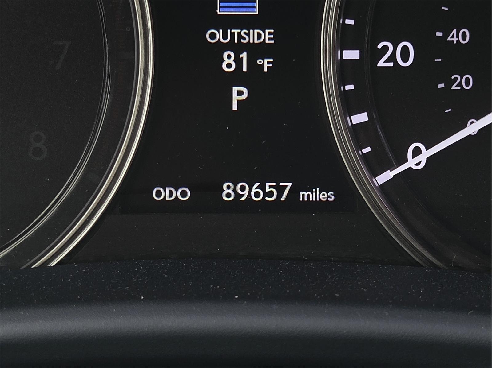 2015 Lexus GS 450h photo 36 of 37