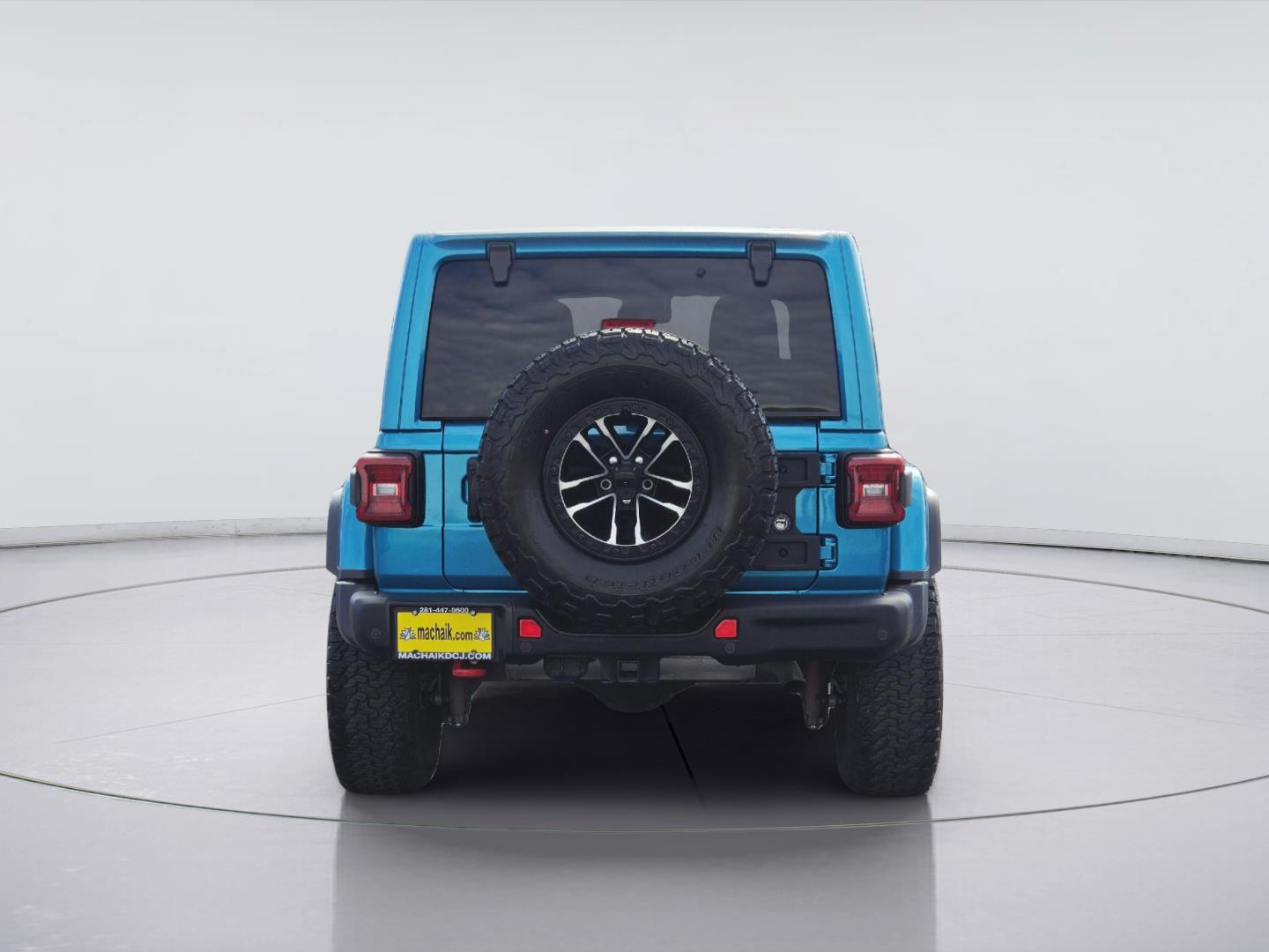 2024 Jeep Wrangler photo 6 of 37