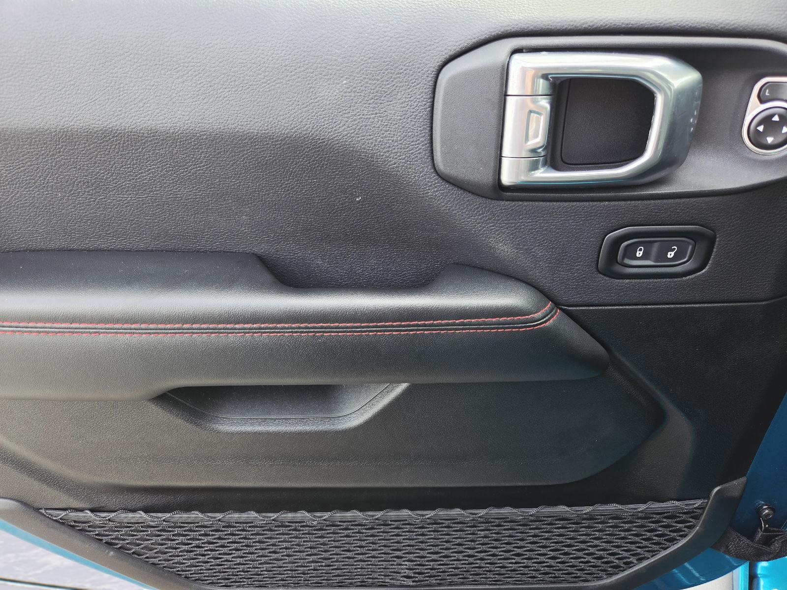 2024 Jeep Wrangler photo 16 of 37