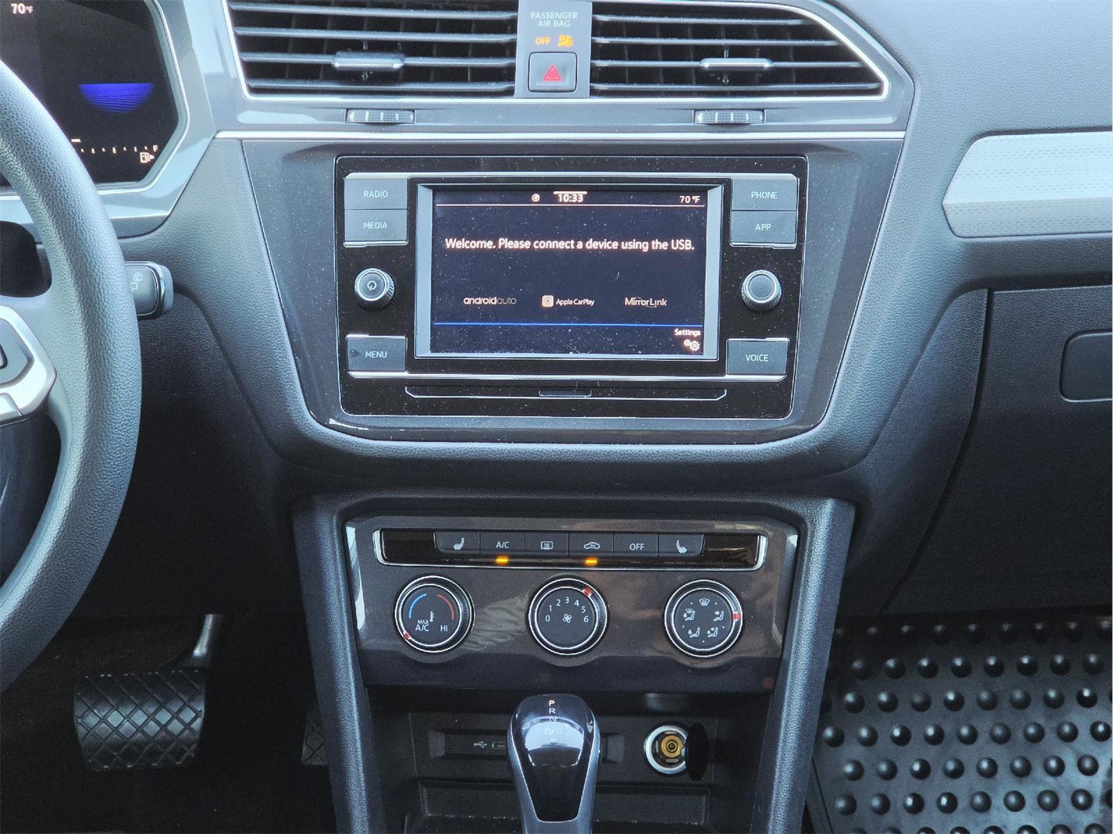 2023 Volkswagen Tiguan photo 20 of 35
