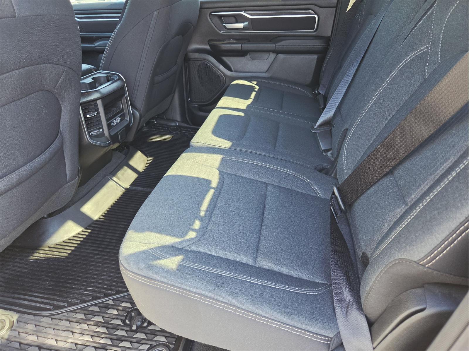 2024 Ram 1500 photo 18 of 36