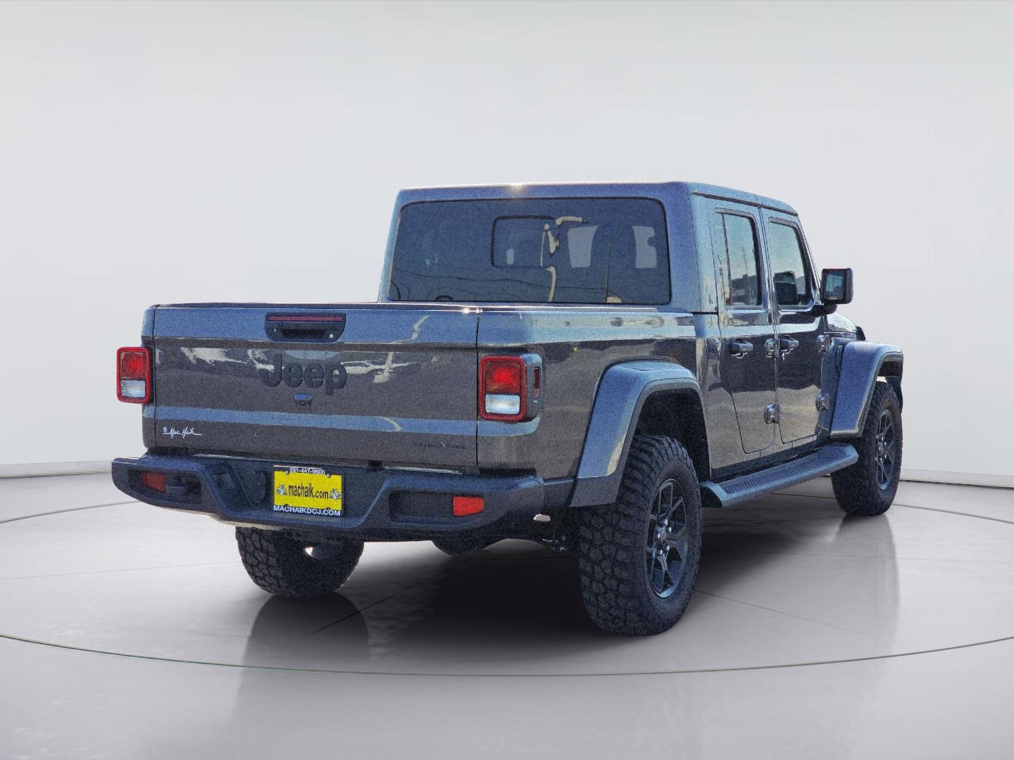 2025 Jeep Gladiator photo 4 of 35