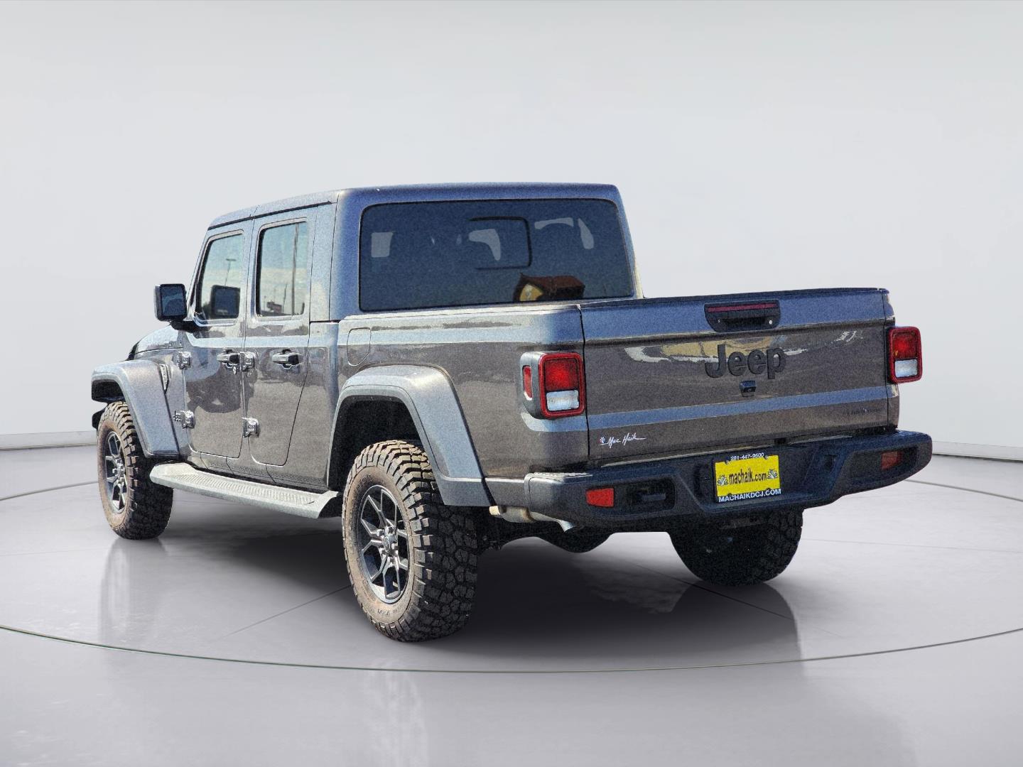 2025 Jeep Gladiator photo 6 of 35