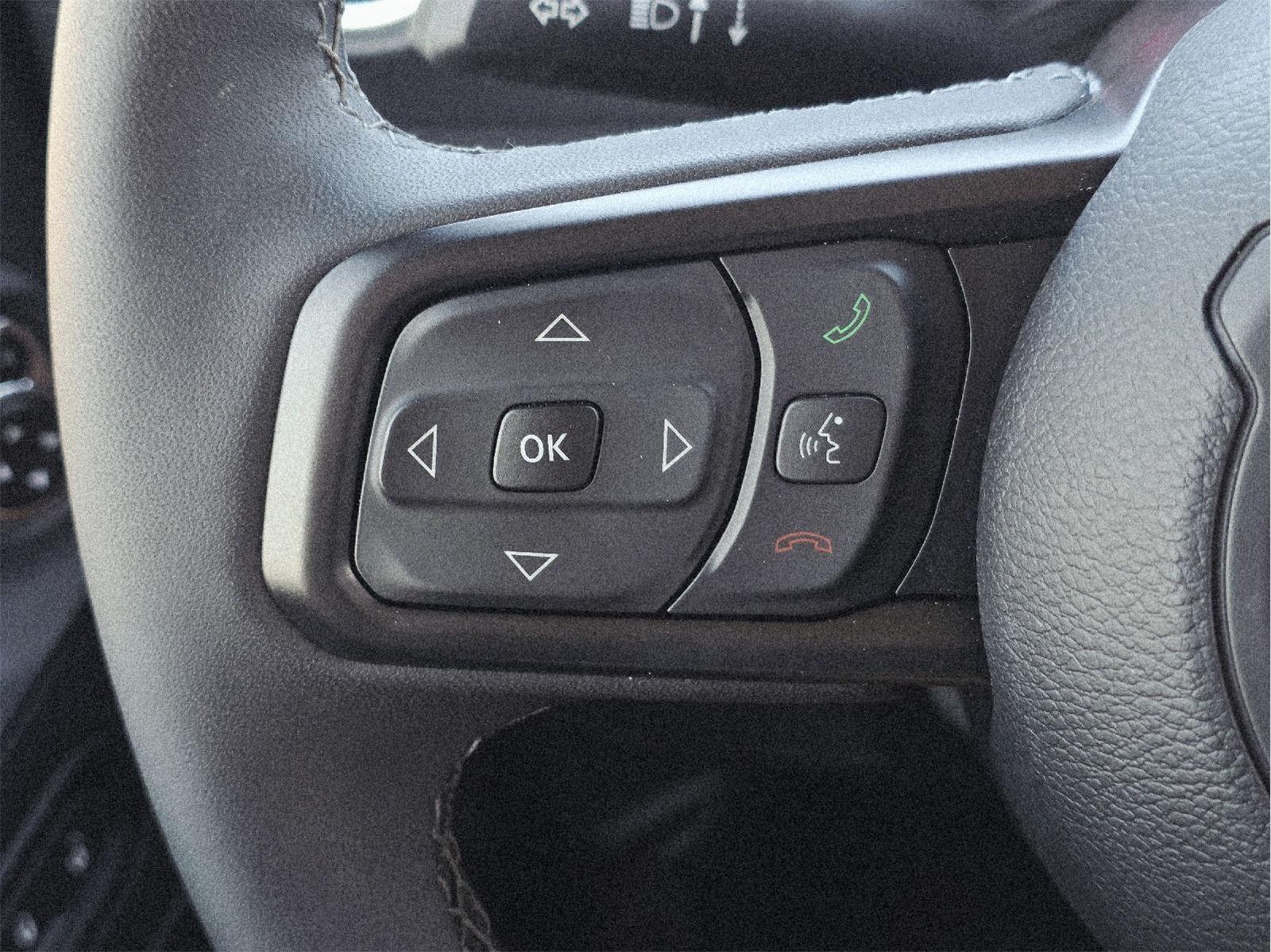 2025 Jeep Gladiator photo 31 of 35