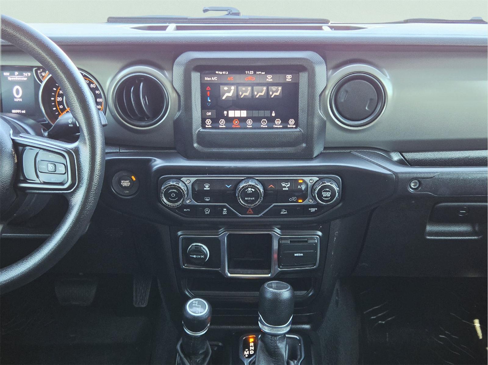 2022 Jeep Gladiator photo 21 of 35