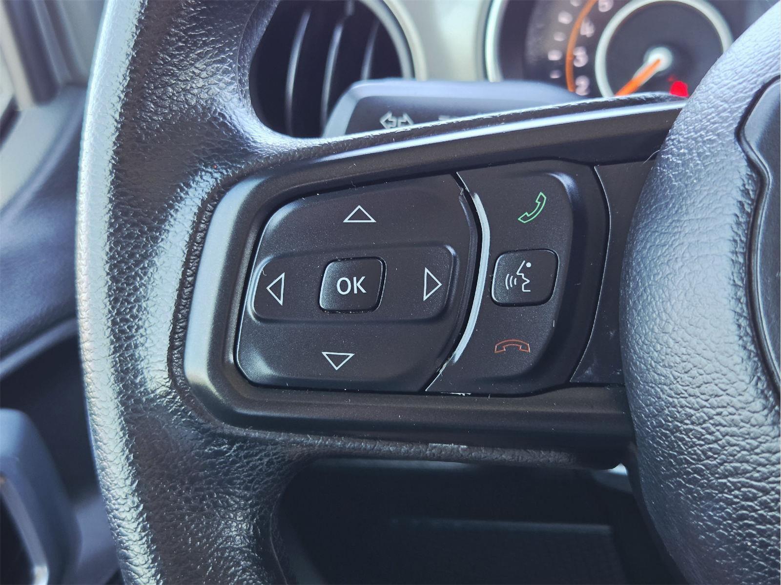 2022 Jeep Gladiator photo 29 of 35