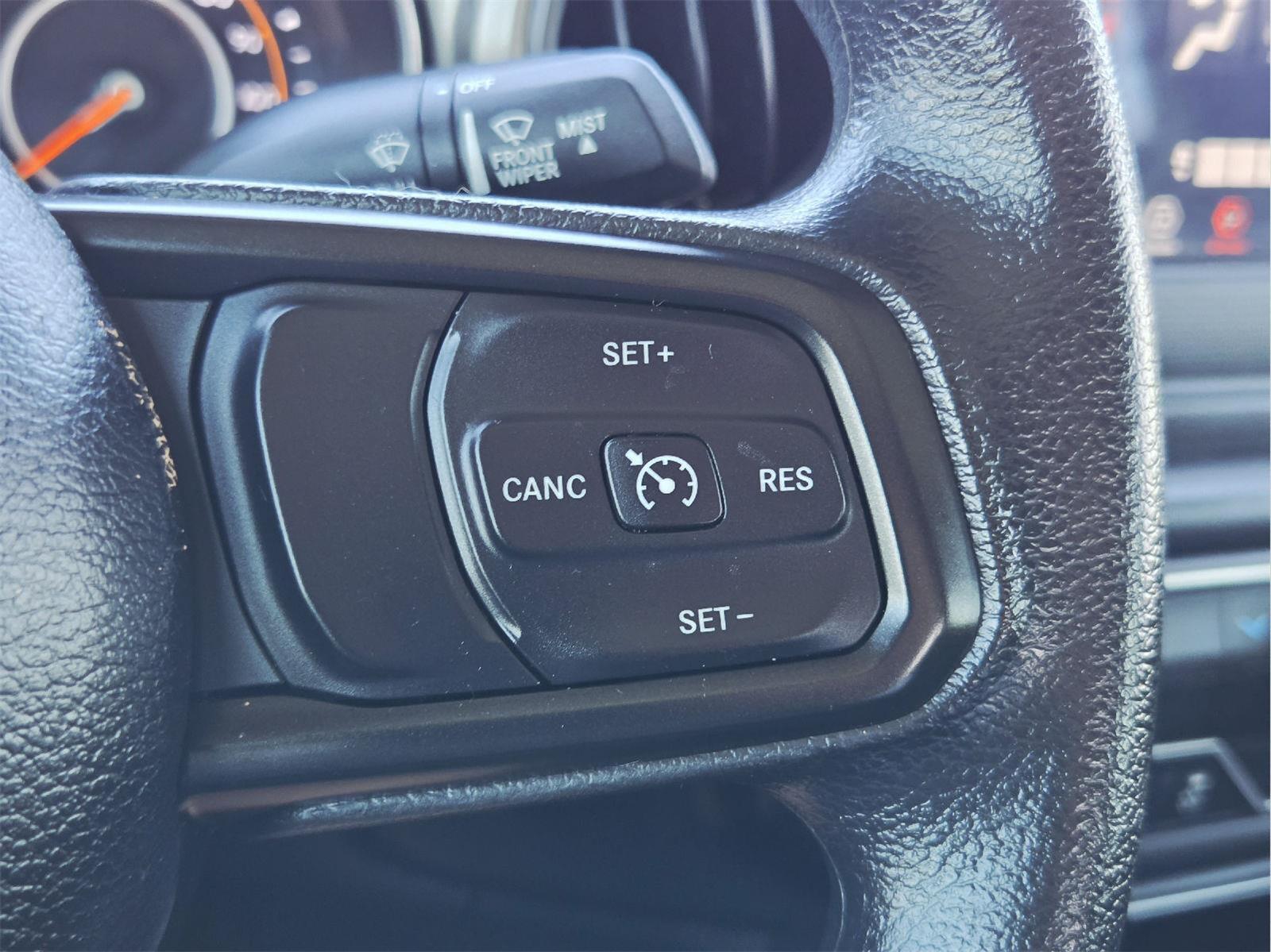 2022 Jeep Gladiator photo 30 of 35