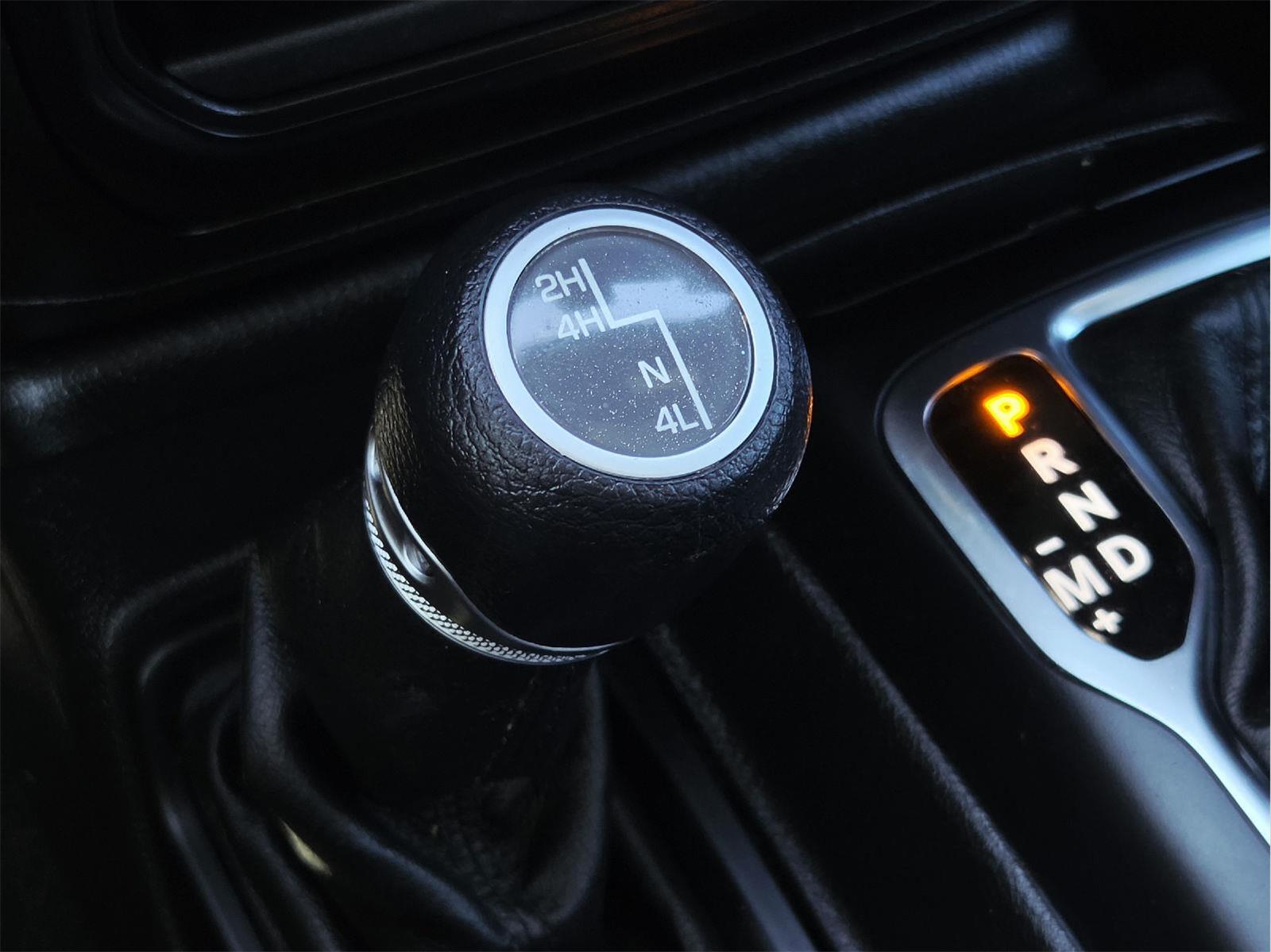 2022 Jeep Gladiator photo 27 of 35
