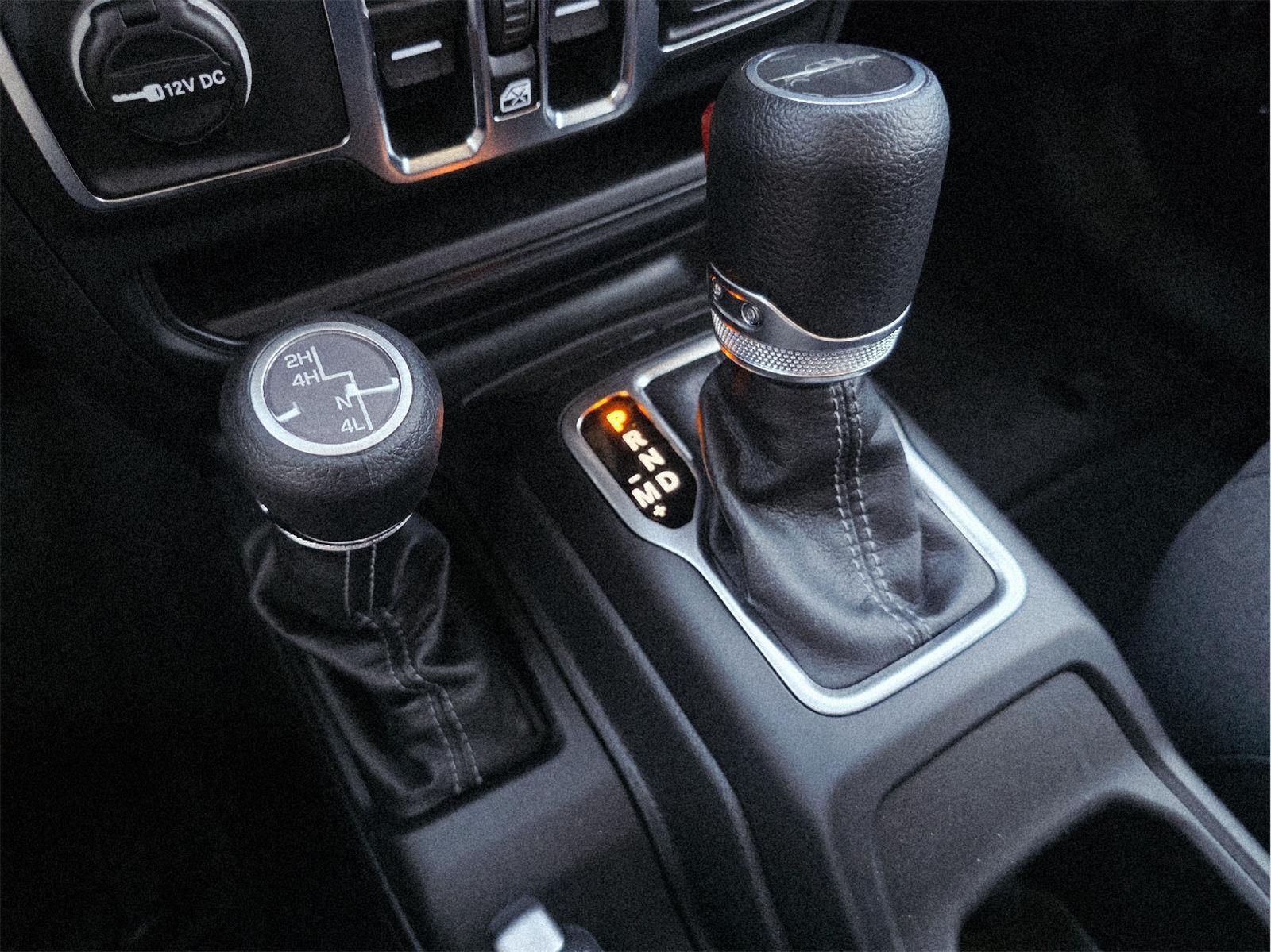 2025 Jeep Gladiator photo 26 of 35