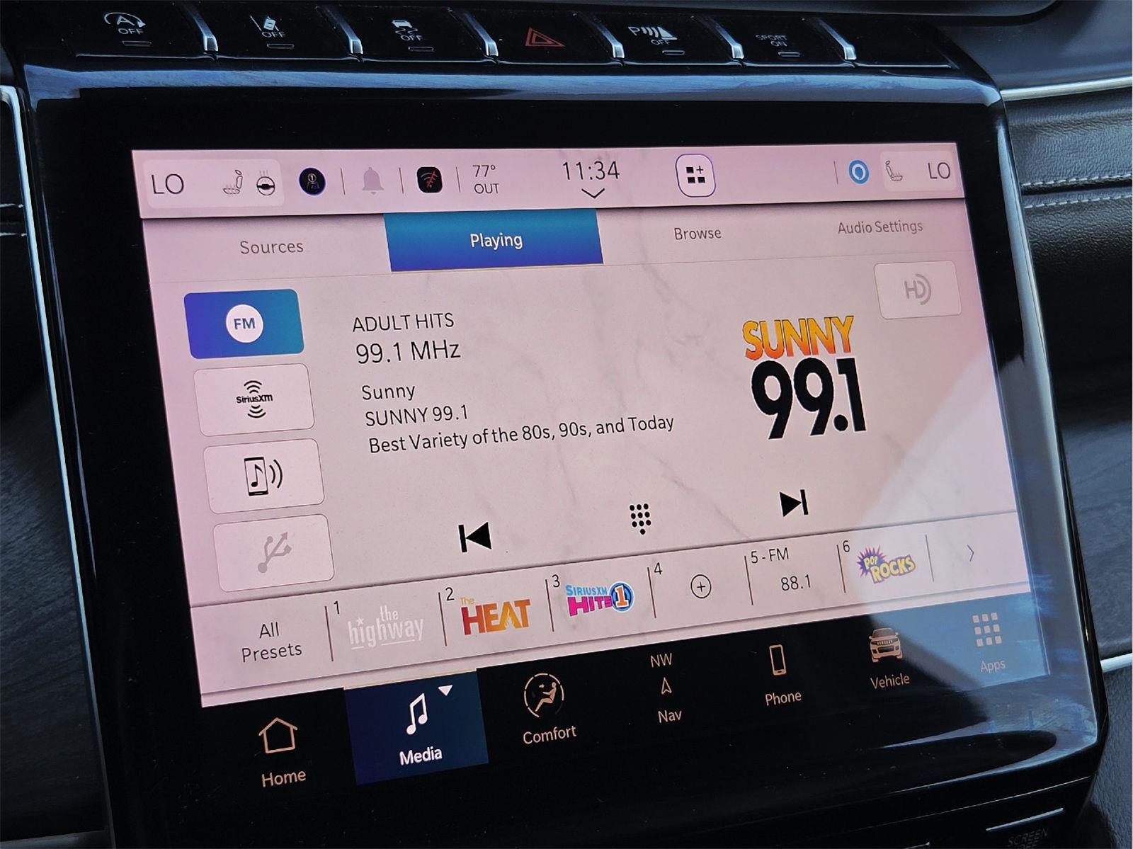 2023 Jeep Grand Cherokee photo 23 of 35