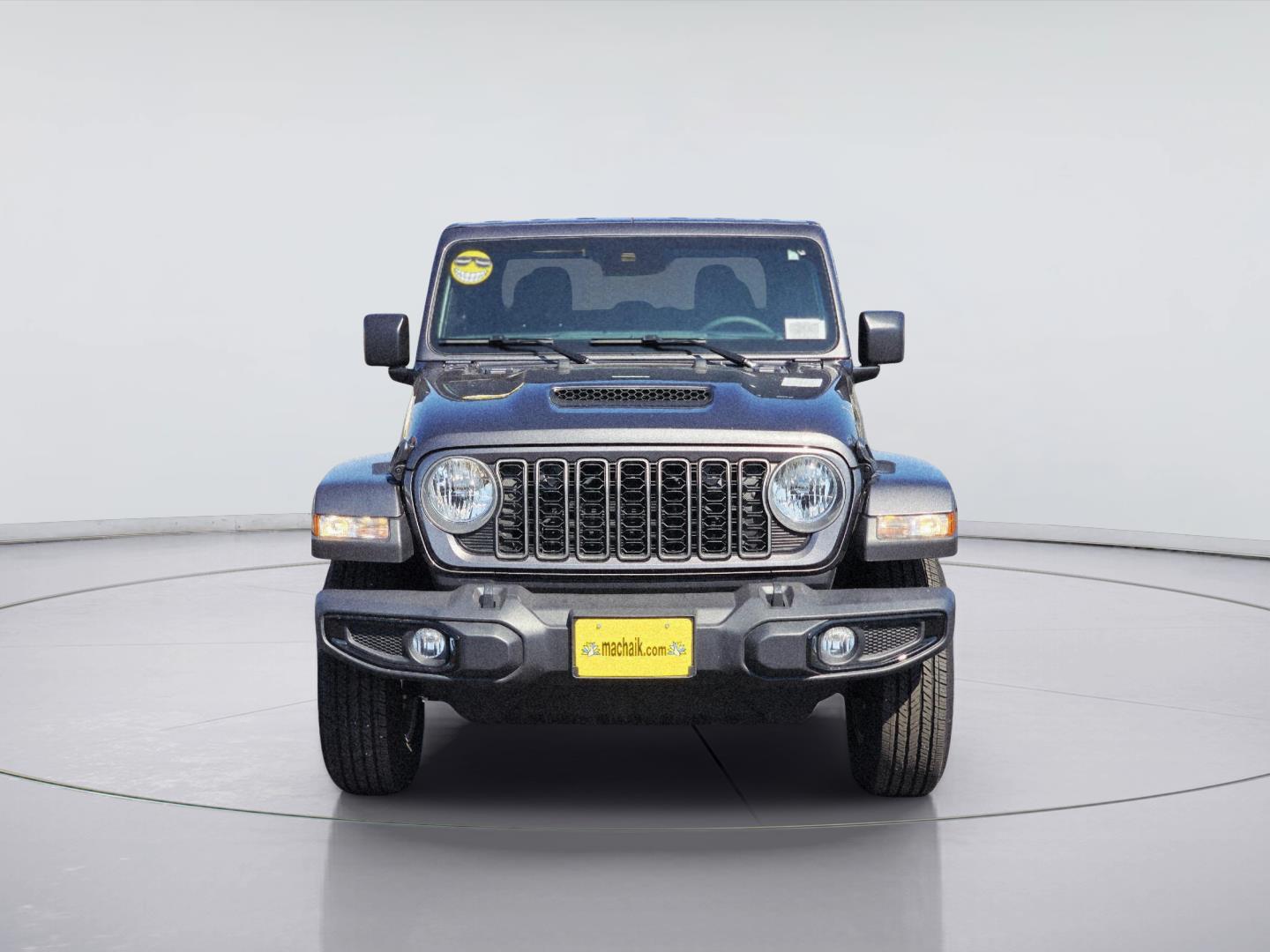 2025 Jeep Gladiator photo 2 of 36