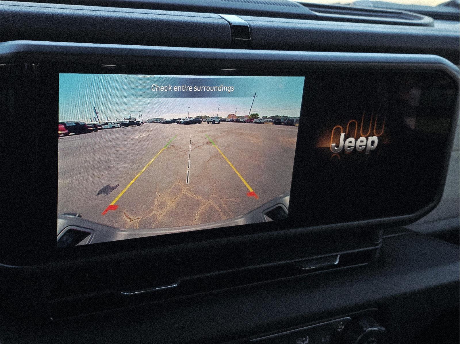 2025 Jeep Gladiator photo 26 of 36