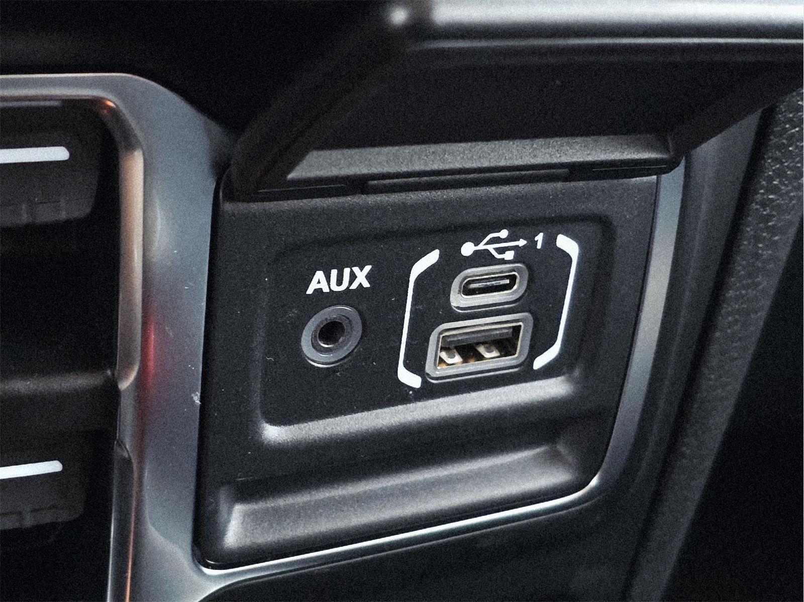 2025 Jeep Gladiator photo 28 of 36