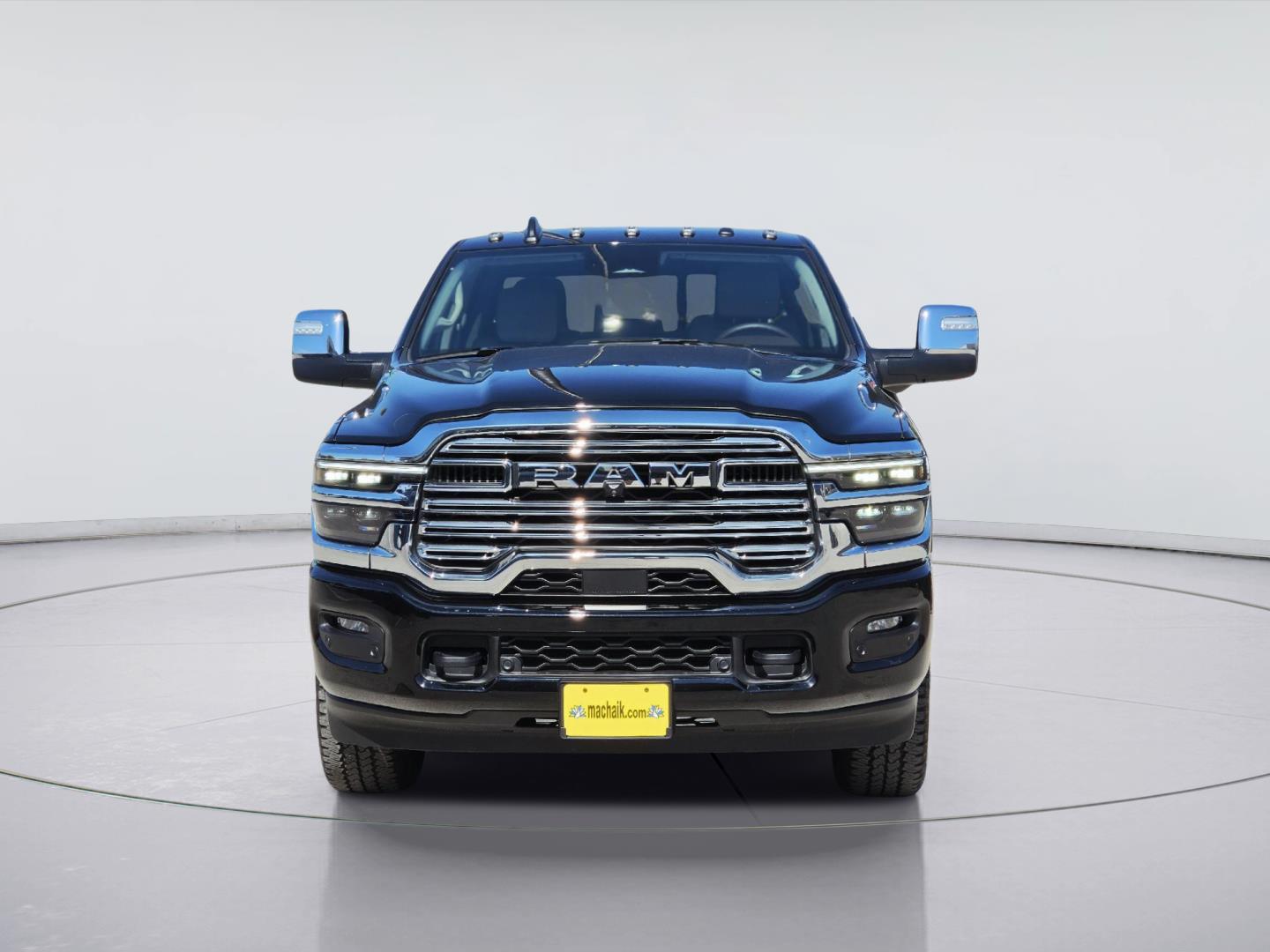 2025 Ram 2500 photo 2 of 35