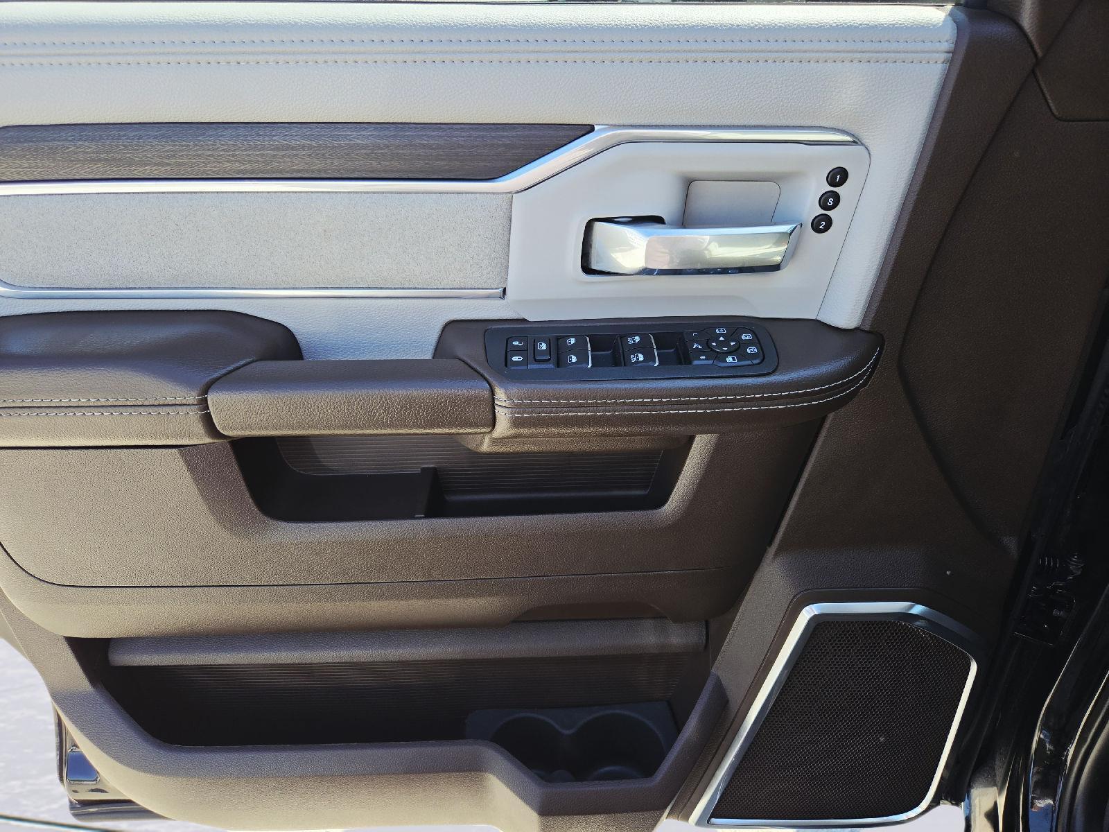 2025 Ram 2500 photo 16 of 35