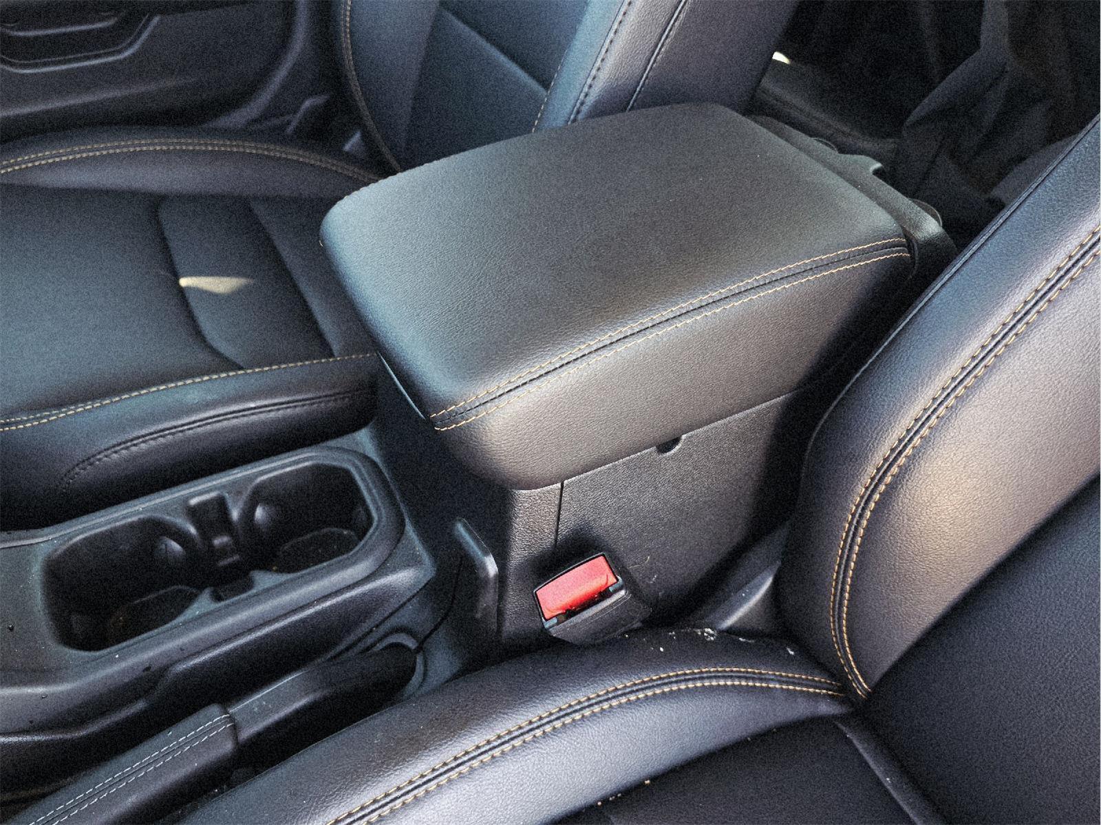 2025 Jeep Gladiator photo 19 of 39