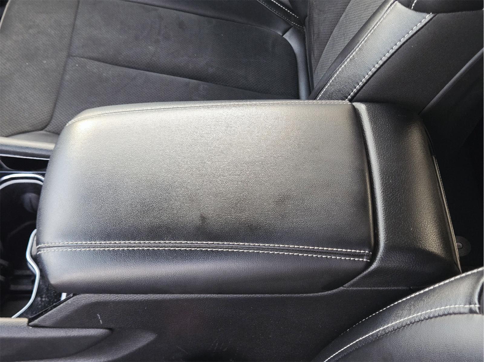 2023 Jeep Grand Cherokee photo 14 of 37