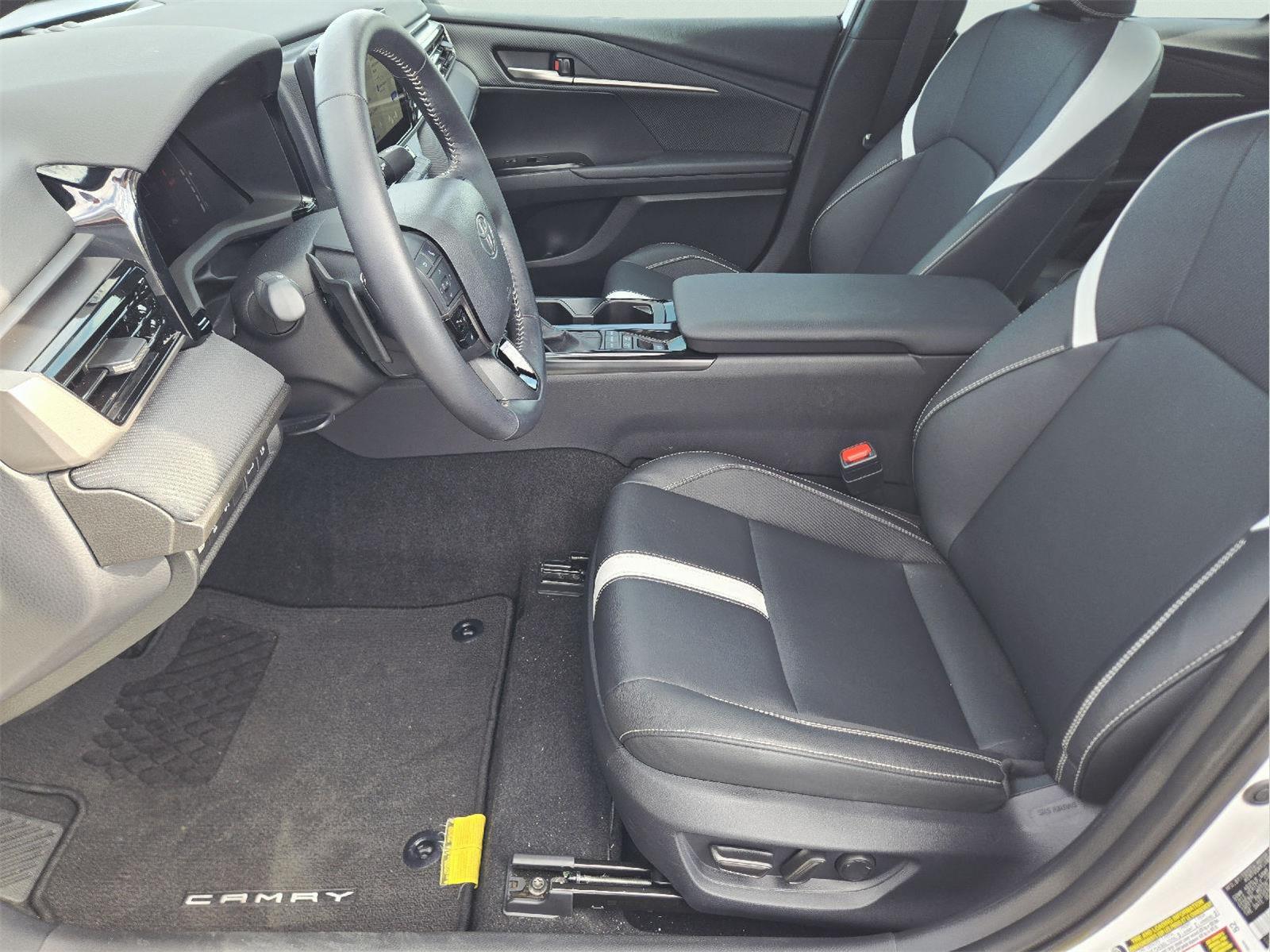2026 Toyota Camry photo 14 of 36