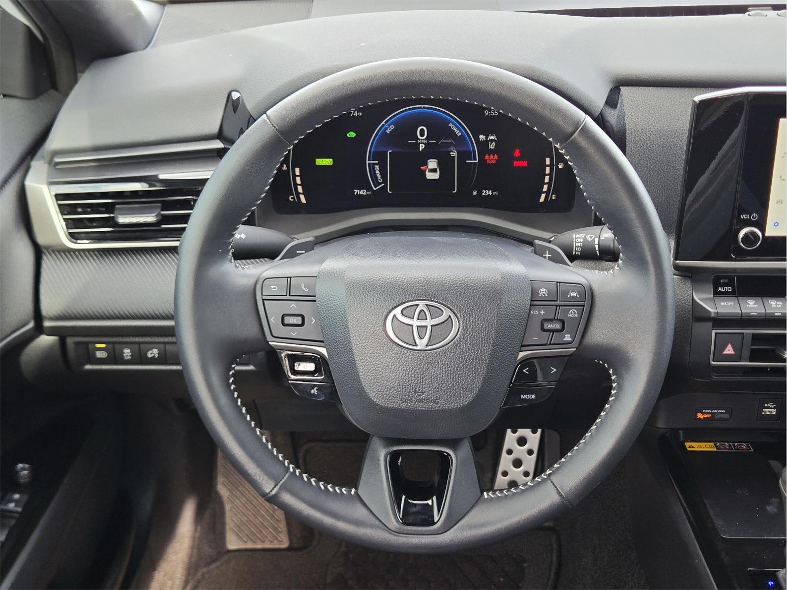 2026 Toyota Camry photo 30 of 36
