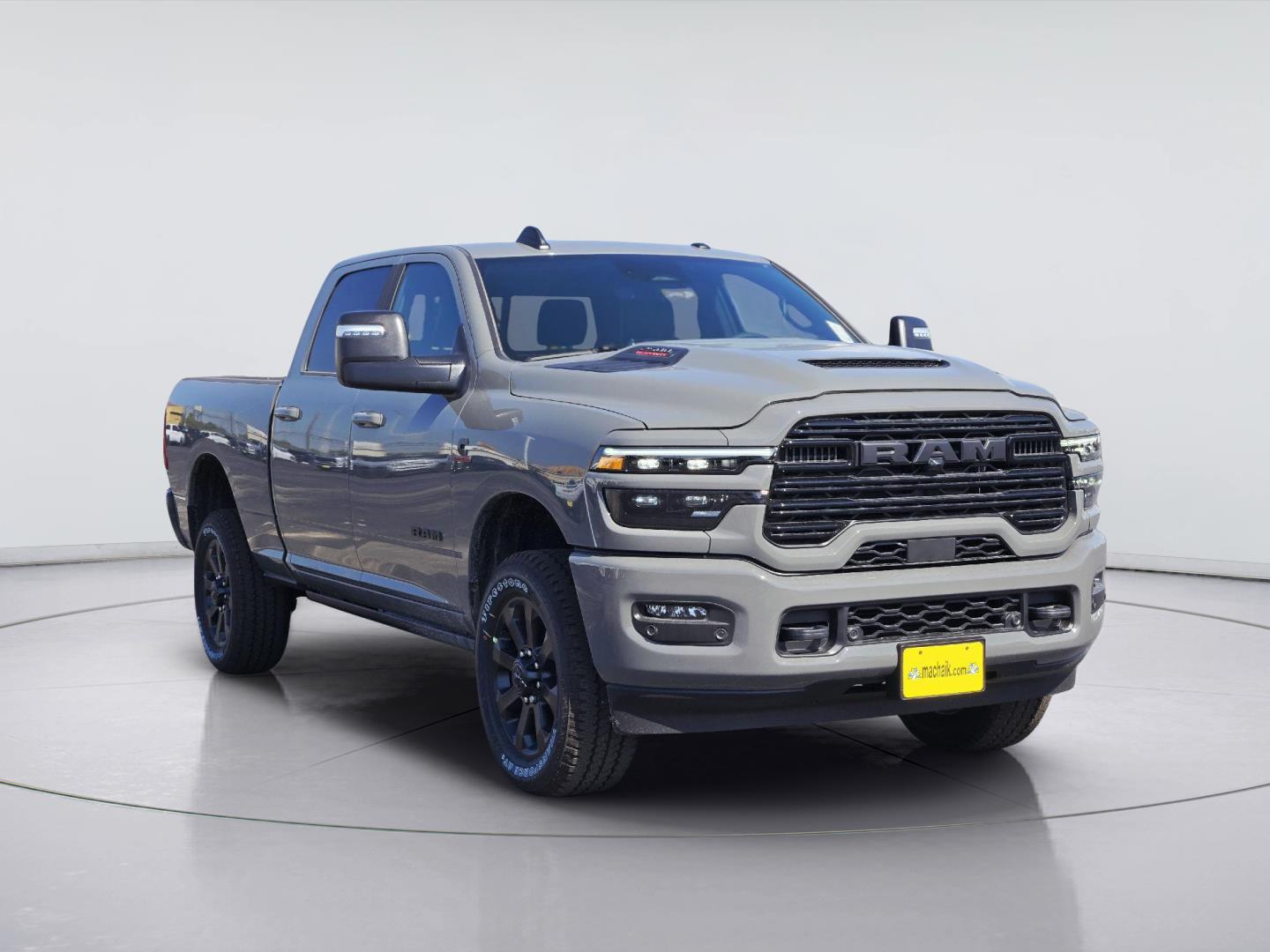 2027 RAM 2500 photo 2 of 16