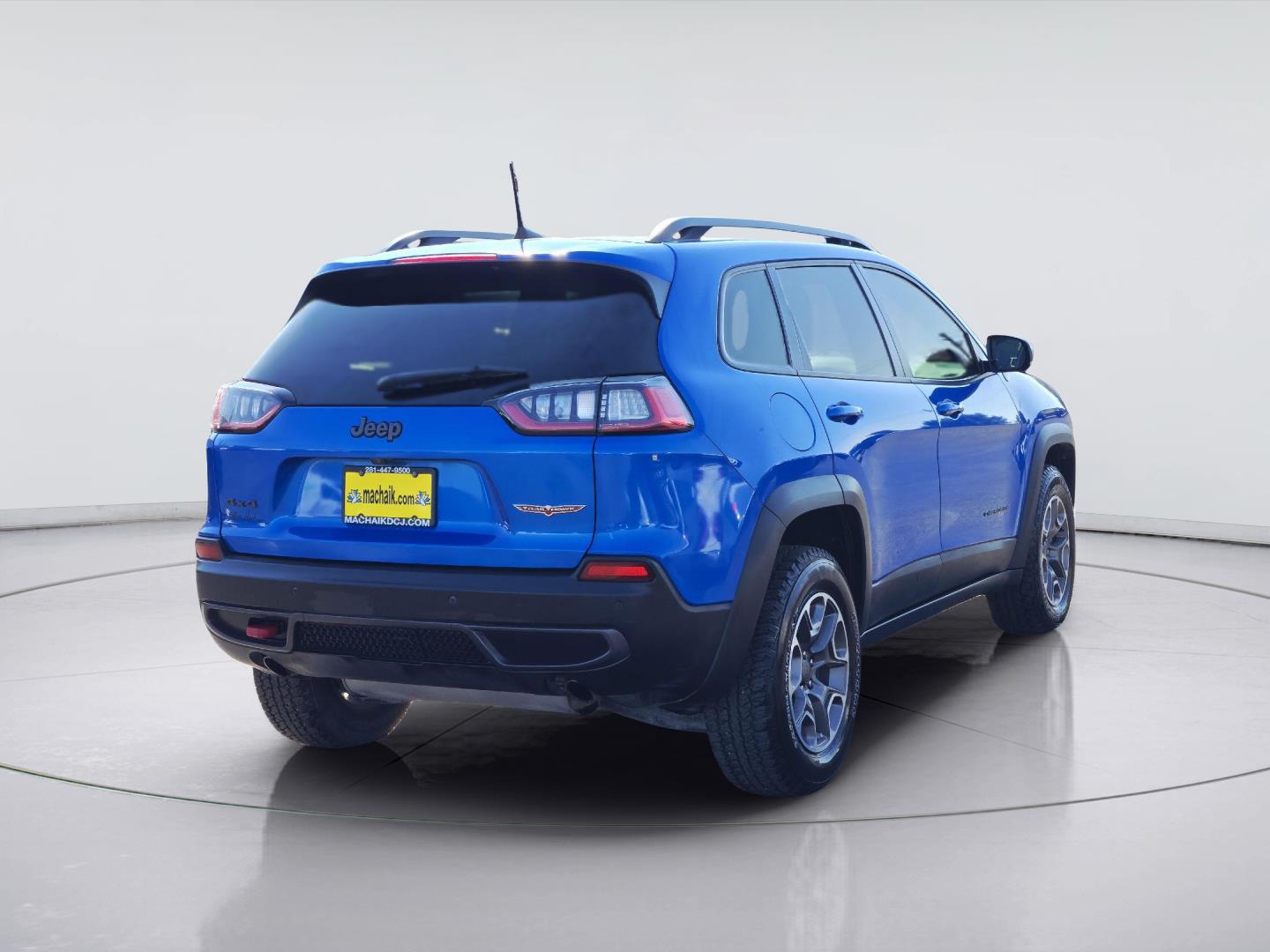 2021 Jeep Cherokee photo 4 of 36