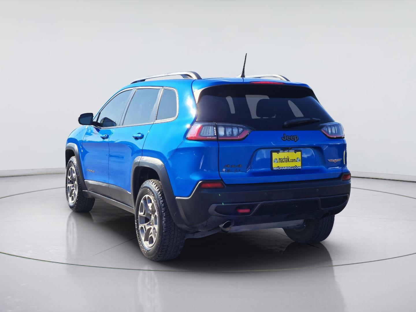 2021 Jeep Cherokee photo 6 of 36