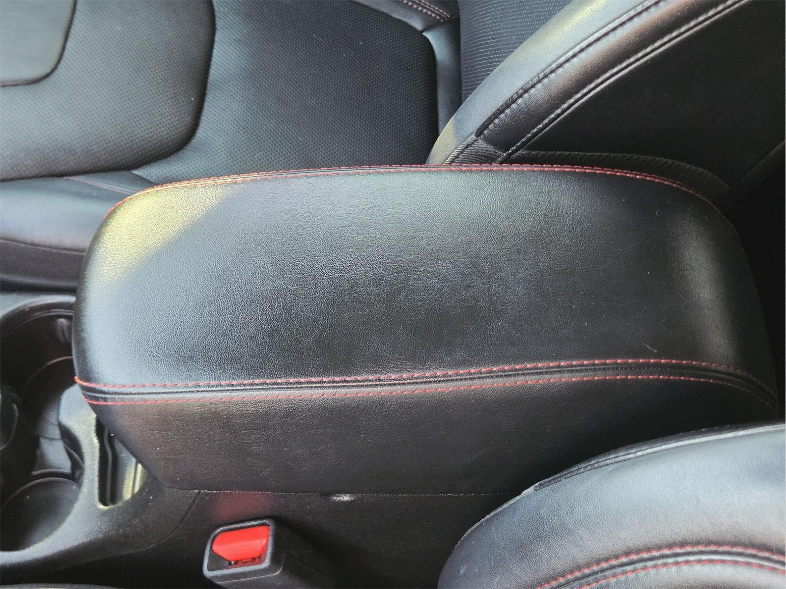 2021 Jeep Cherokee photo 14 of 36